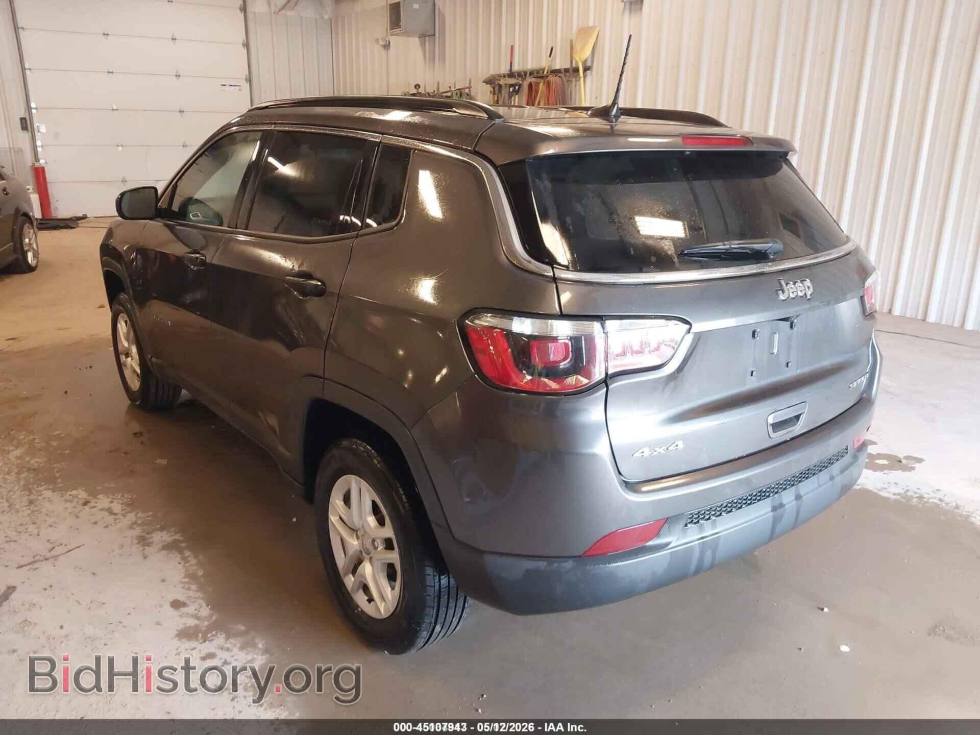 2019 JEEP COMPASS - VIN: 3C4NJDAB8KT649951 - Фото 3
