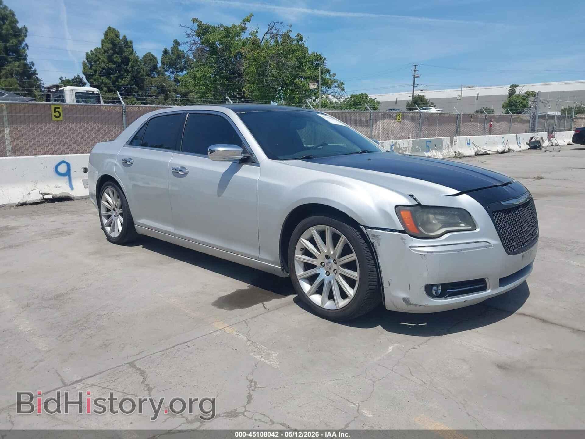 Фотография 2C3CCACG0CH249745 - CHRYSLER 300 2012