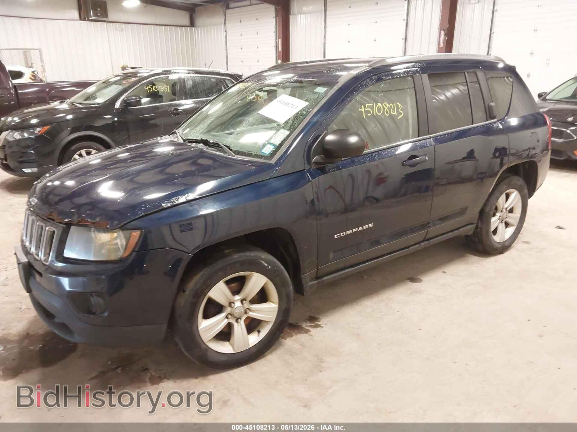 2014 JEEP COMPASS - VIN: 1C4NJDBBXED828744 - Photo 2