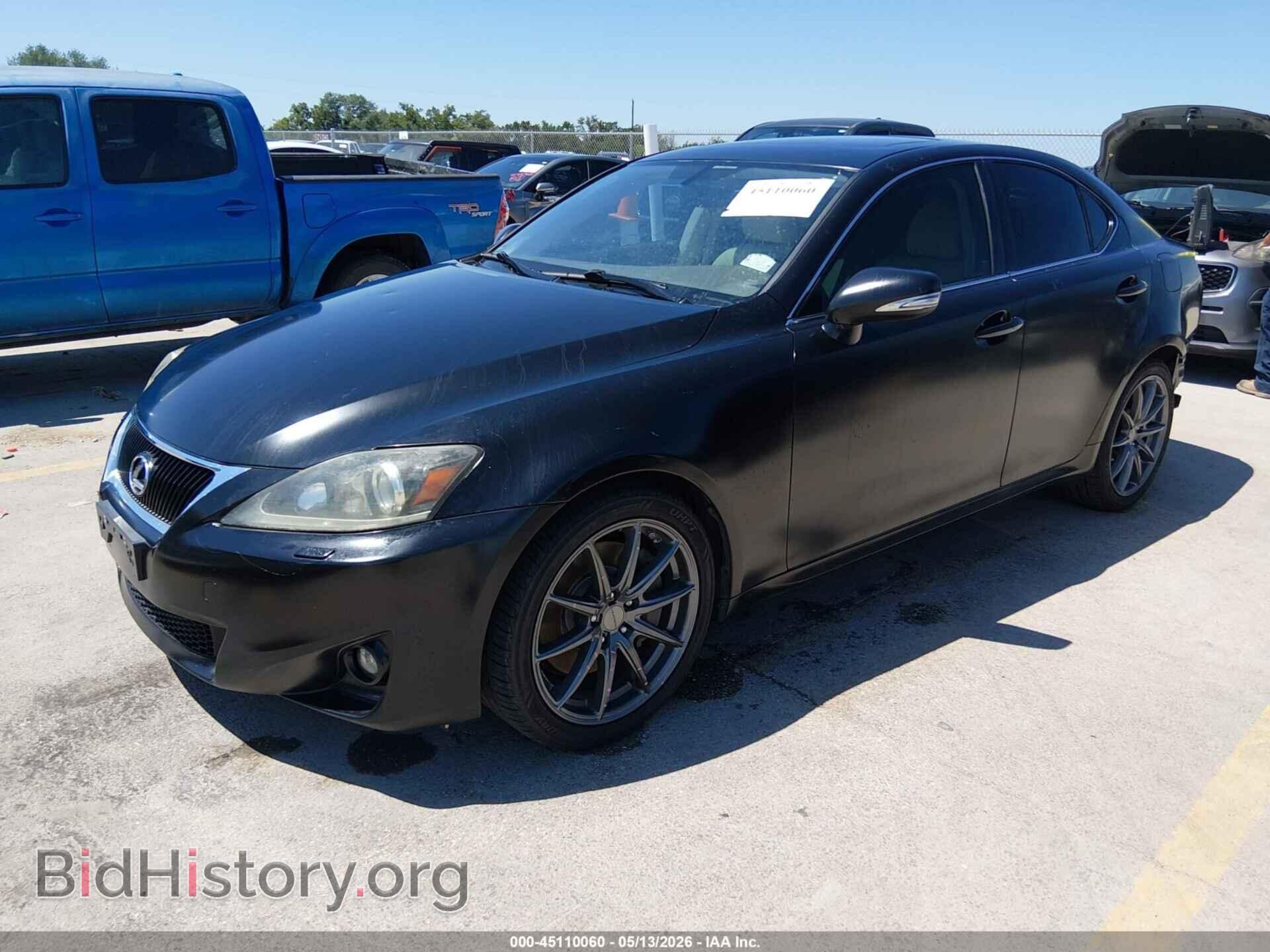 2011 LEXUS IS 350 - VIN: JTHBE5C29B5026024 - Photo 2