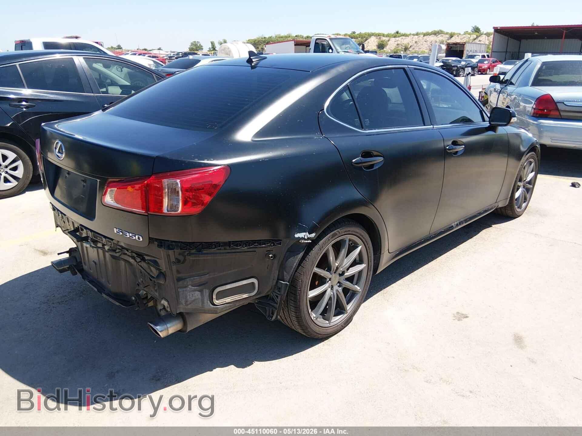 2011 LEXUS IS 350 - VIN: JTHBE5C29B5026024 - Photo 4