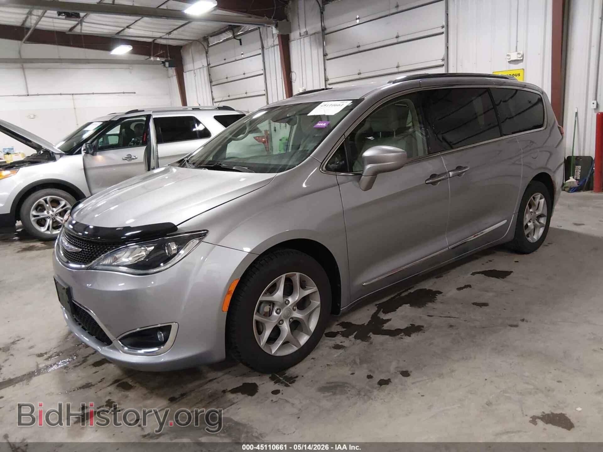 2018 CHRYSLER PACIFICA - VIN: 2C4RC1EG5JR318326 - Фото 2