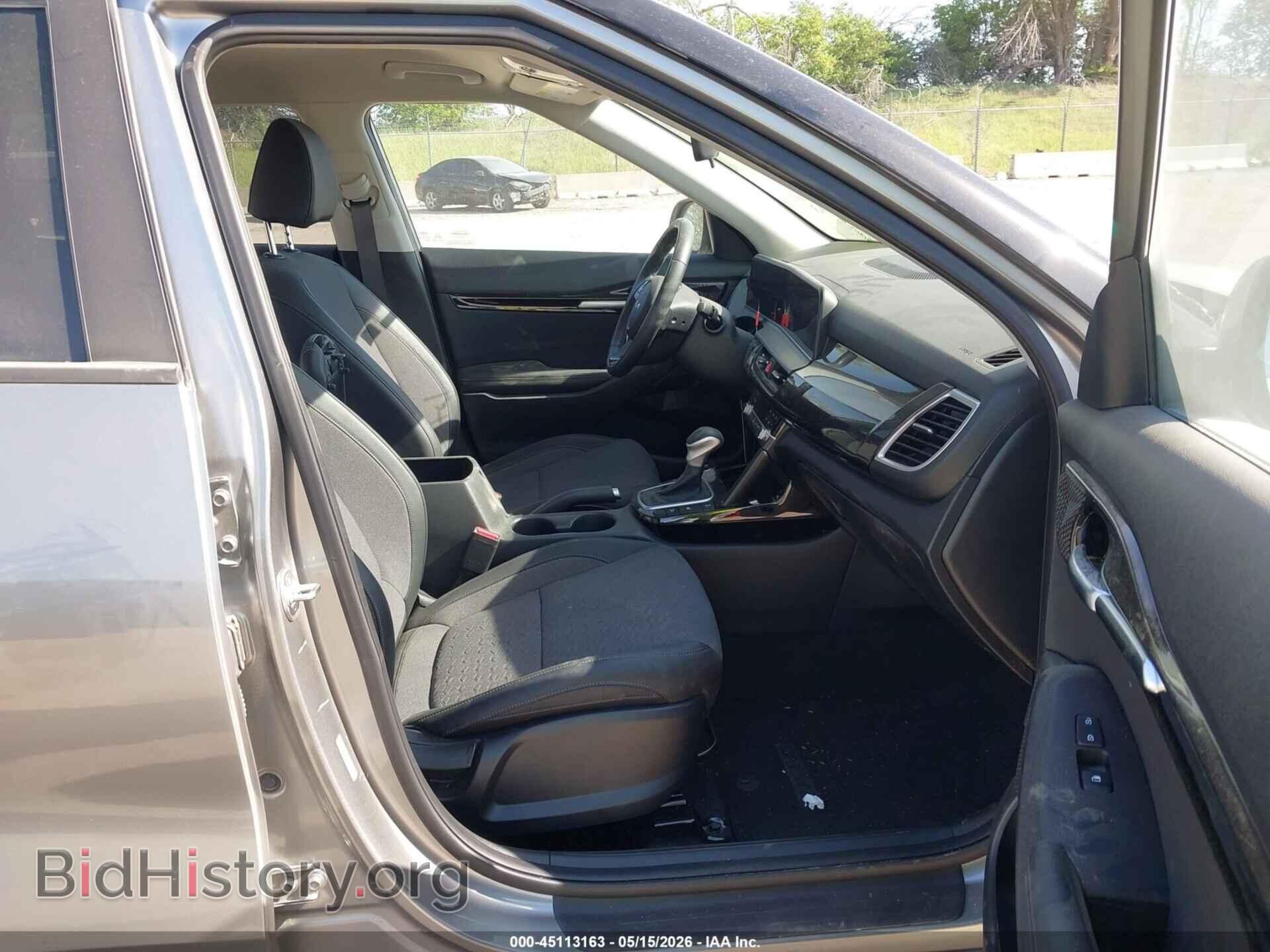 2025 KIA SELTOS - VIN: KNDEUCAA1S7707329 - Фото 5