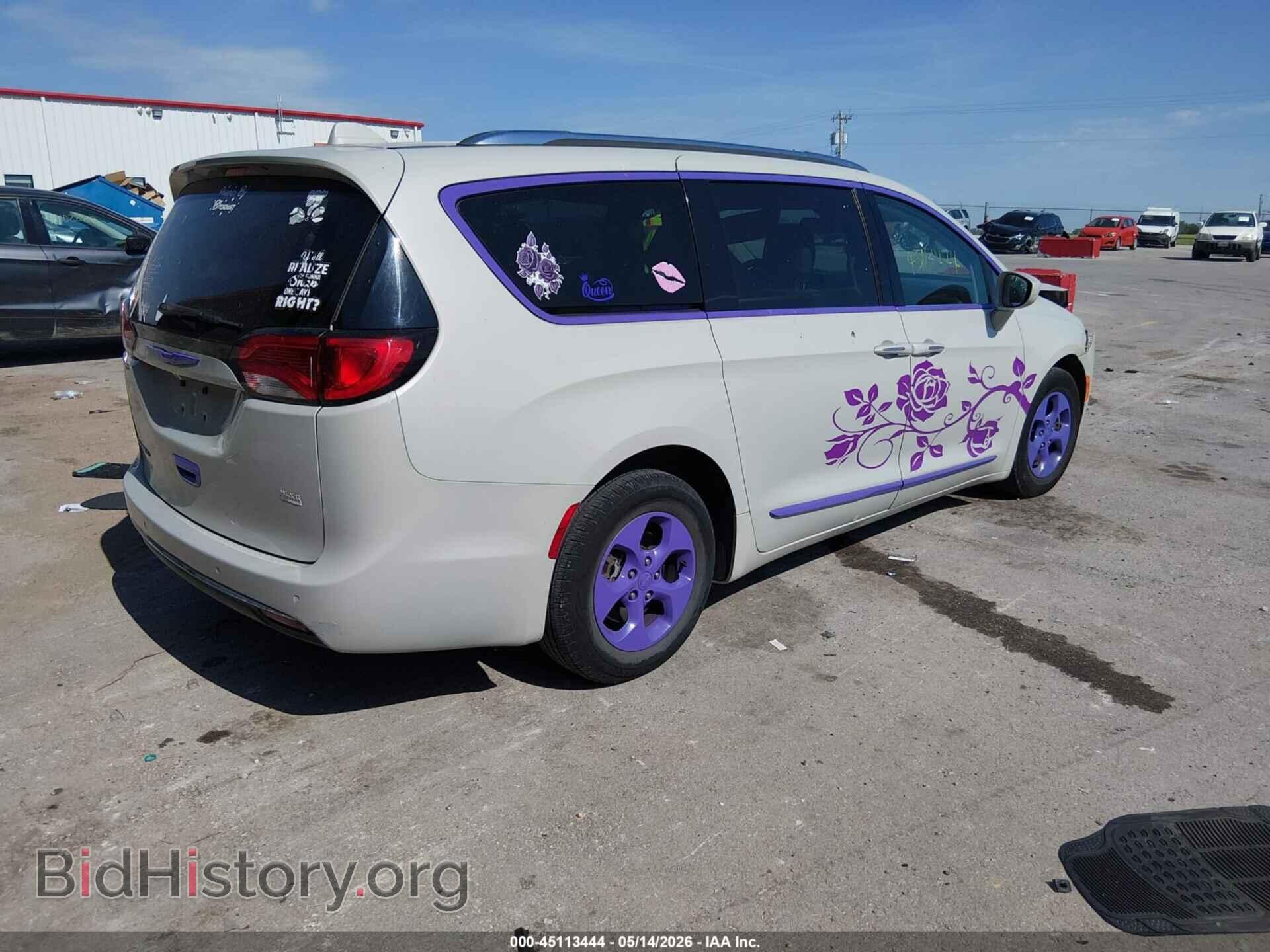 2017 CHRYSLER PACIFICA - VIN: 2C4RC1EG1HR622182 - Фото 4
