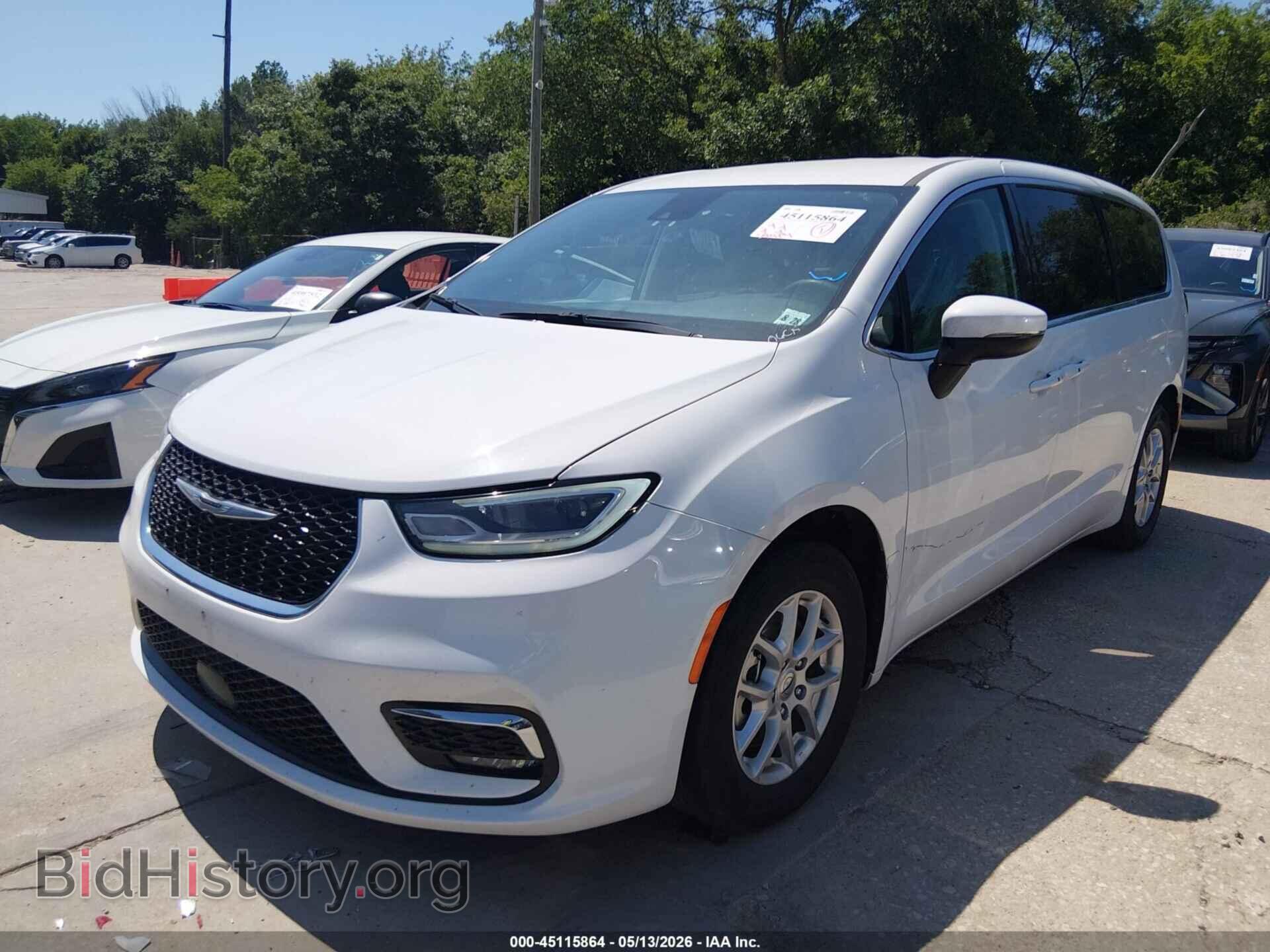 2023 CHRYSLER PACIFICA - VIN: 2C4RC1BG2PR607130 - Photo 2