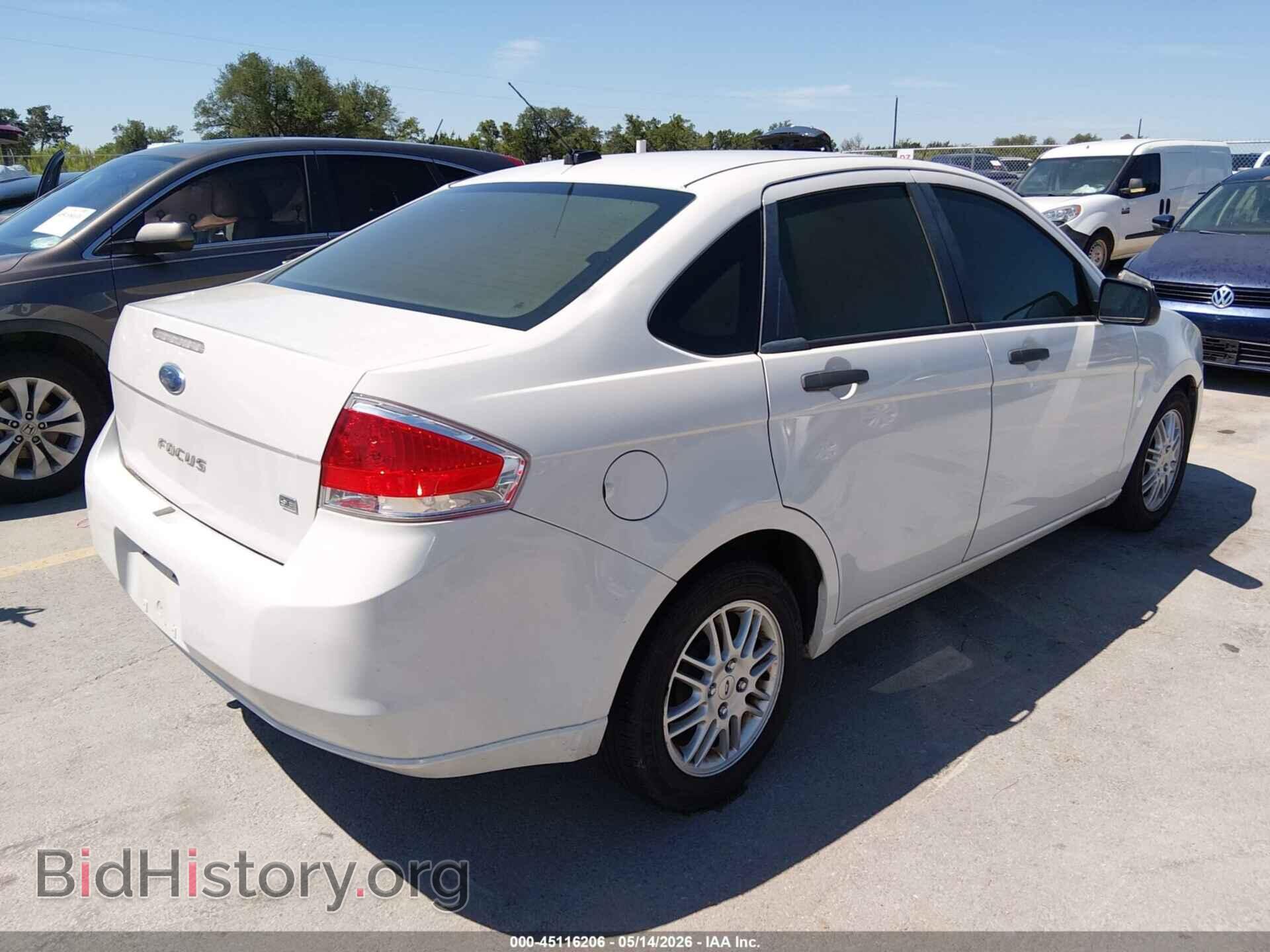 2011 FORD FOCUS - VIN: 1FAHP3FNXBW202093 - Photo 4