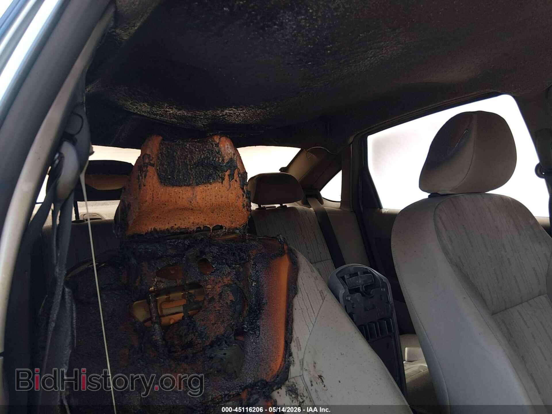 2011 FORD FOCUS - VIN: 1FAHP3FNXBW202093 - Photo 6