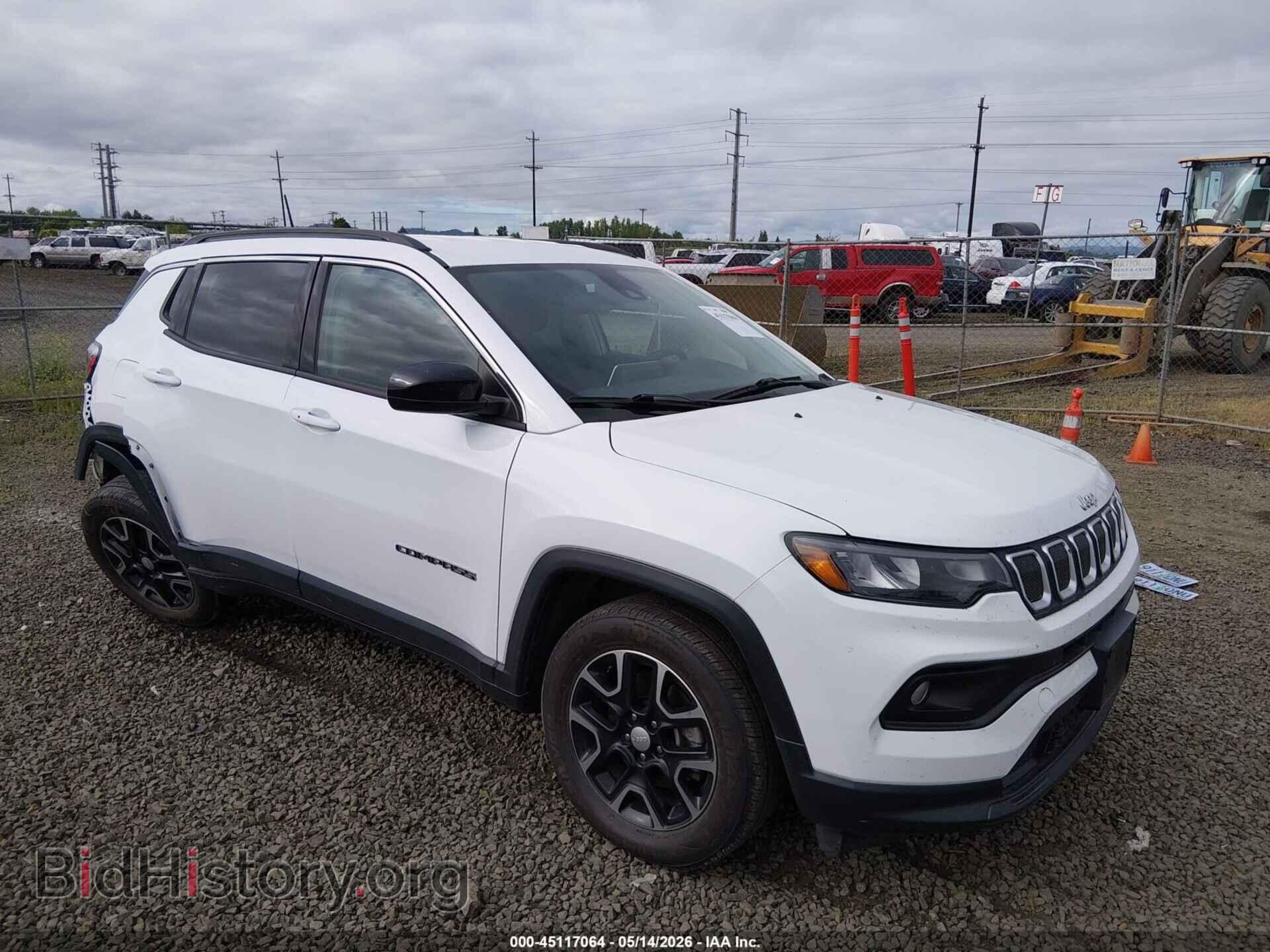 Photo 3C4NJCBB9NT120215 - JEEP COMPASS 2022