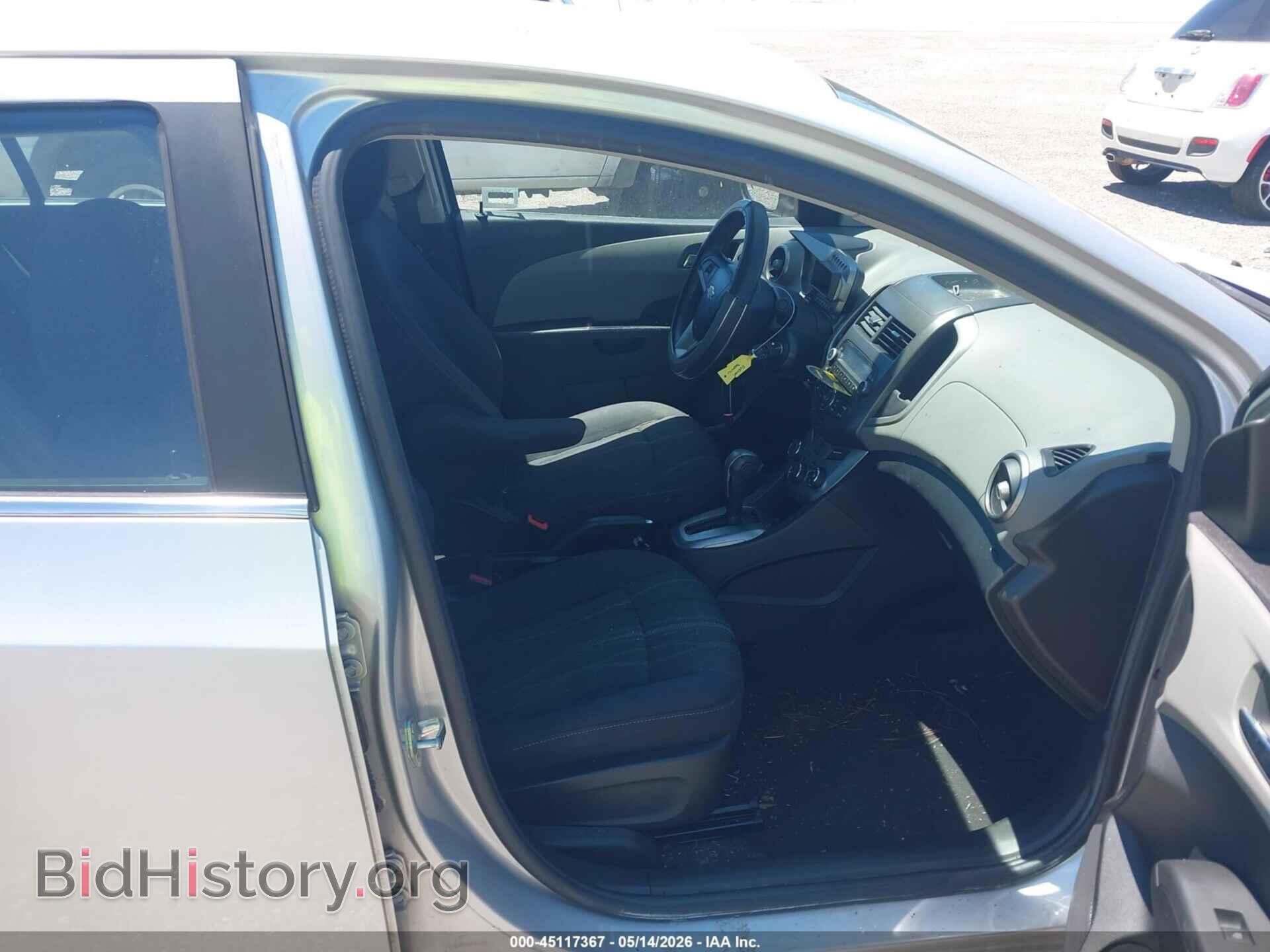 2014 CHEVROLET SONIC - VIN: 1G1JC5SG8E4234589 - Фото 5