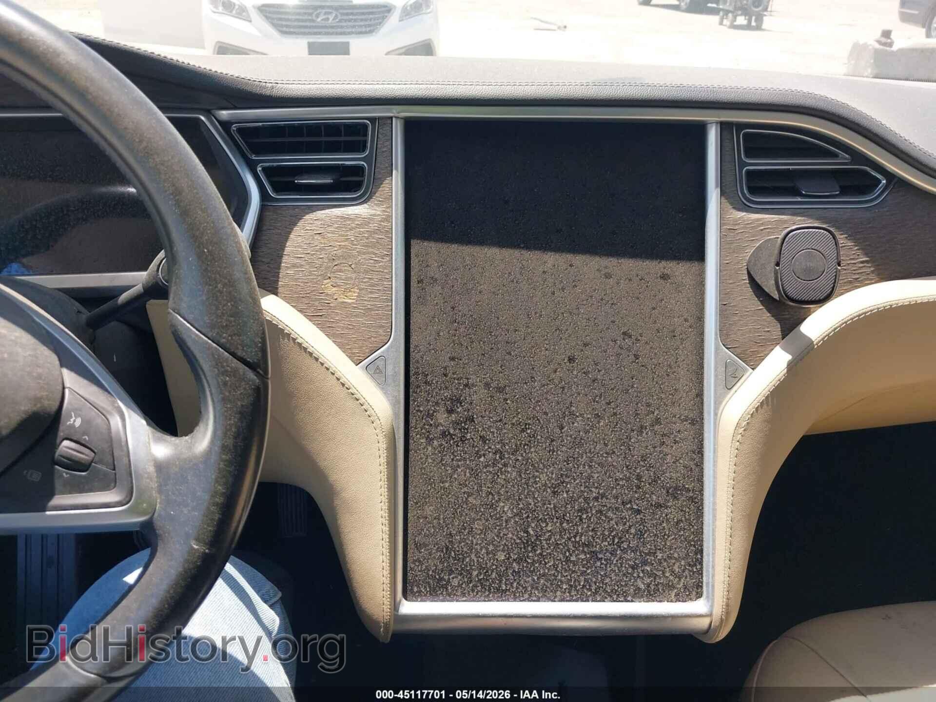 2013 TESLA MODEL S - VIN: 5YJSA1CN9DFP04448 - Photo 19