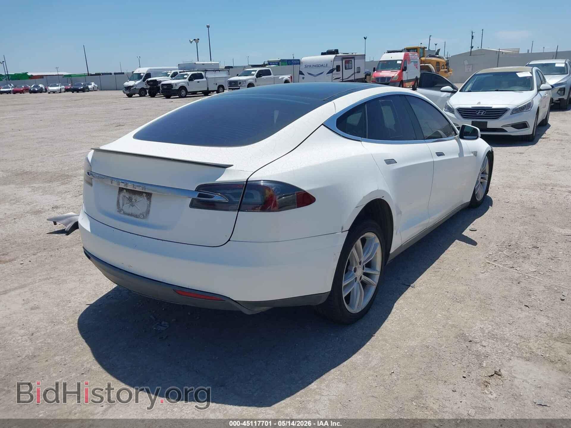 2013 TESLA MODEL S - VIN: 5YJSA1CN9DFP04448 - Photo 4