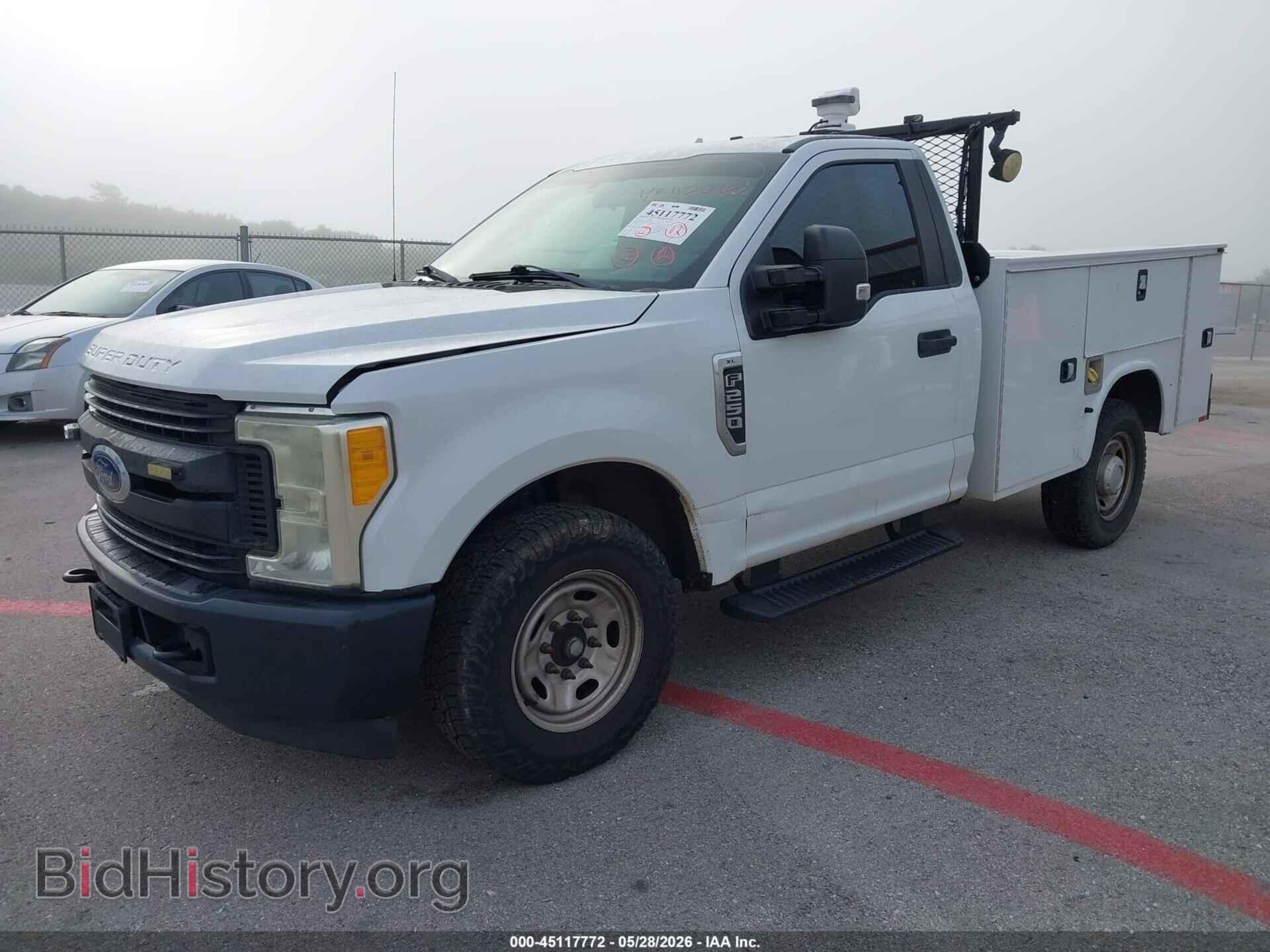 2017 FORD F-250 - VIN: 1FDBF2A60HEC34526 - Photo 2