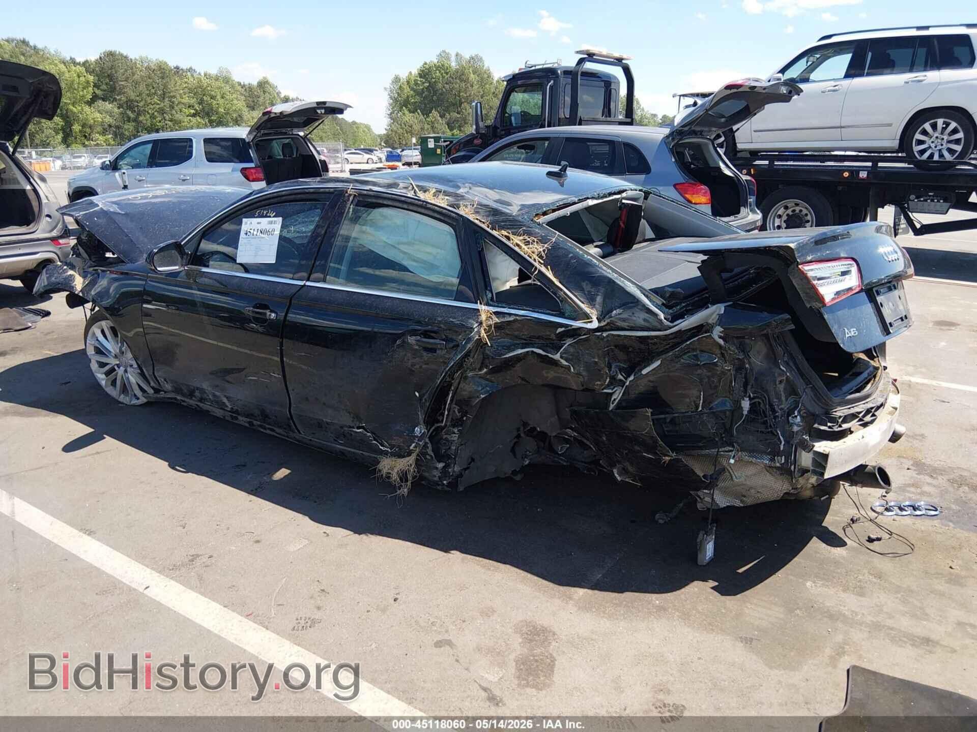 2012 AUDI A6 - VIN: WAUDFAFC4CN107564 - Фото 3