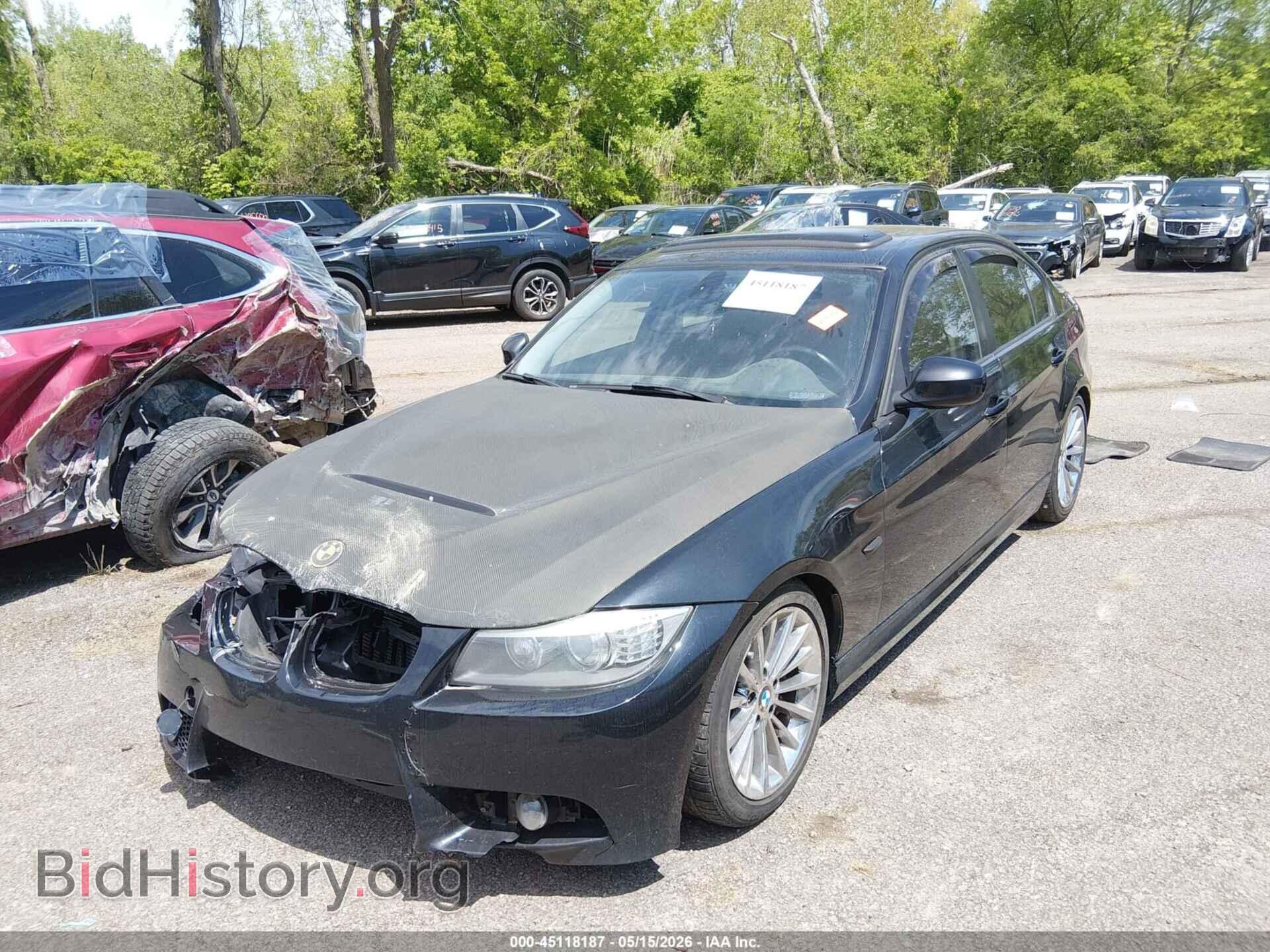 2010 BMW 335D - VIN: WBAPN7C59AA778564 - Фото 2