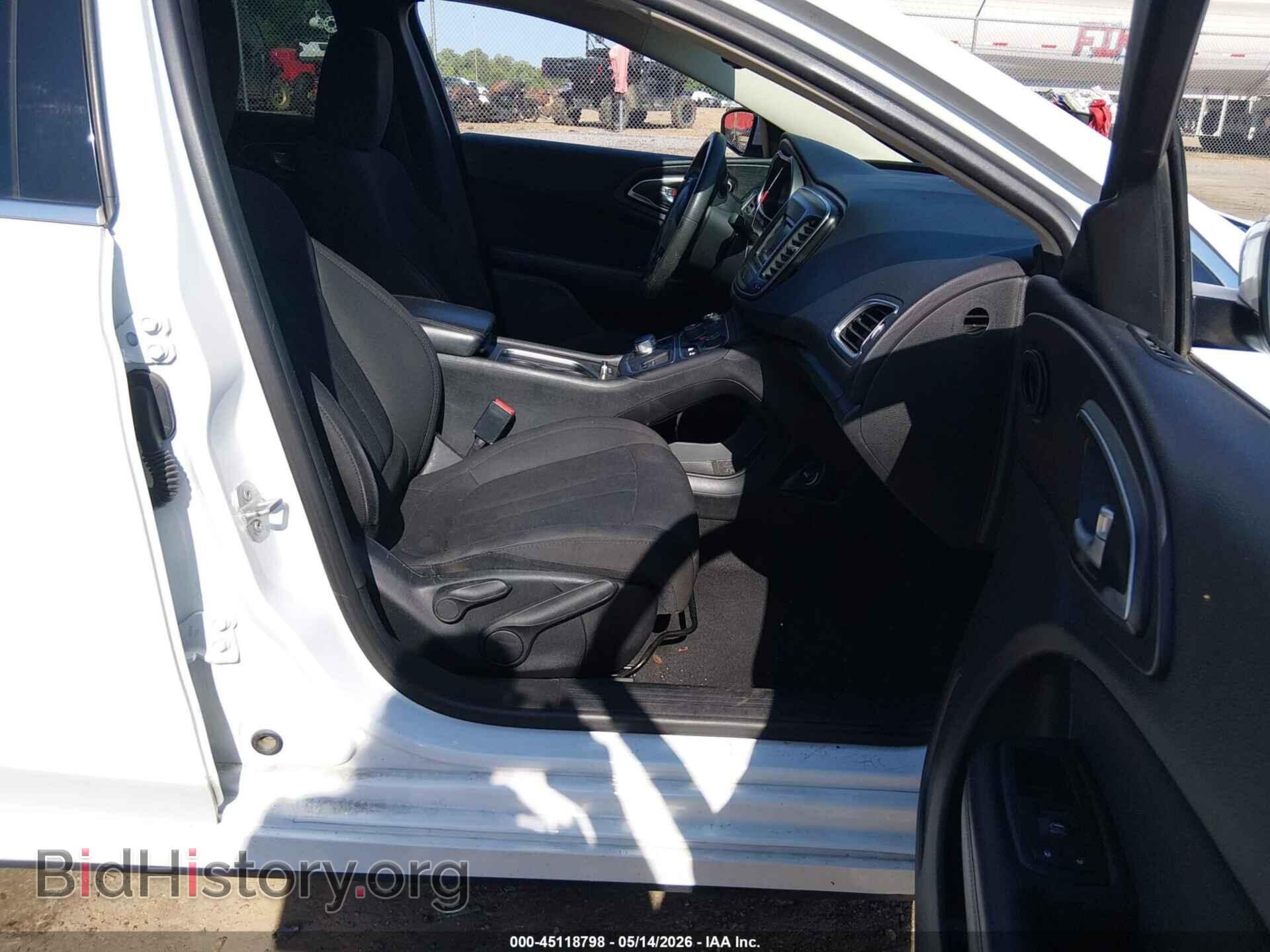2016 CHRYSLER 200 - VIN: 1C3CCCAB9GN145514 - Фото 5