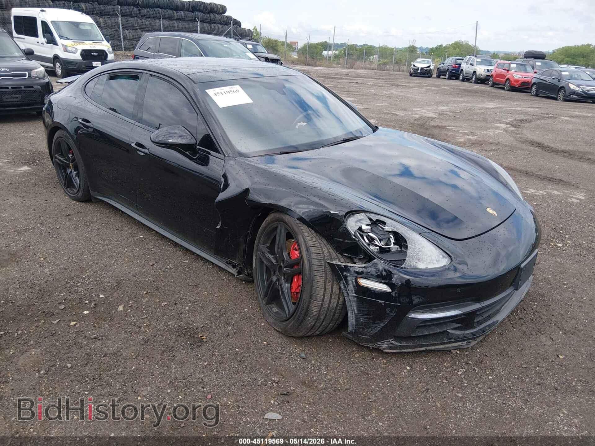 Photo WP0AB2A73HL123761 - PORSCHE PANAMERA 2017