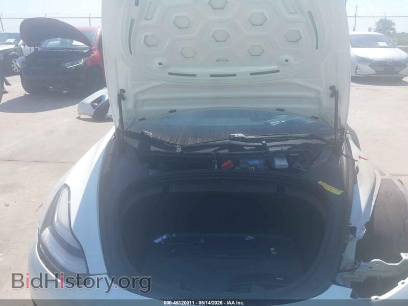 2020 Tesla MODEL 3 (VIN 5YJ3E1EB9LF742661) — фото 10 из 19