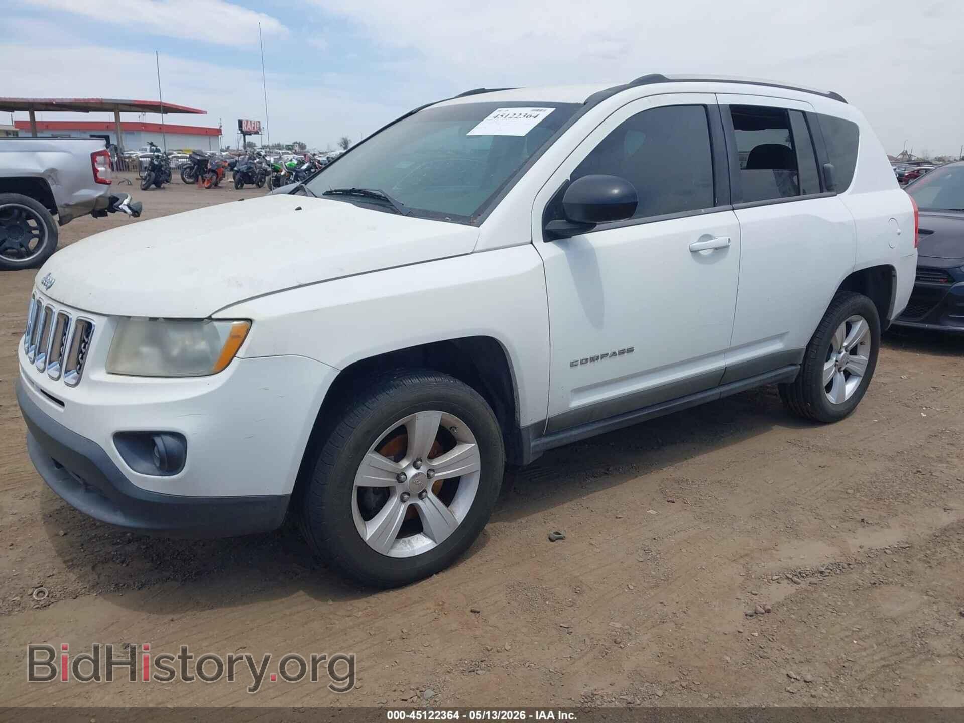 2011 JEEP COMPASS - VIN: 1J4NT1FB3BD170788 - Фото 2