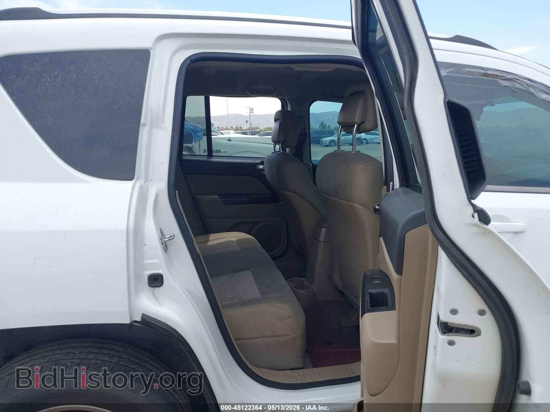 2011 JEEP COMPASS - VIN: 1J4NT1FB3BD170788 - Фото 8