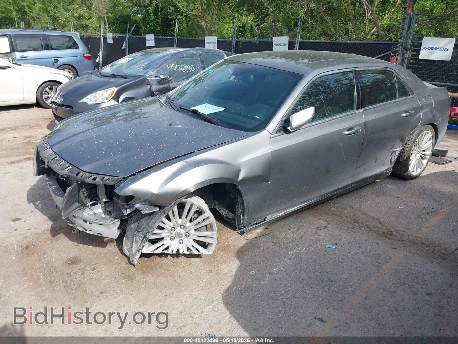2012 CHRYSLER 300C - VIN: 2C3CCAPT7CH313321 - Photo 2