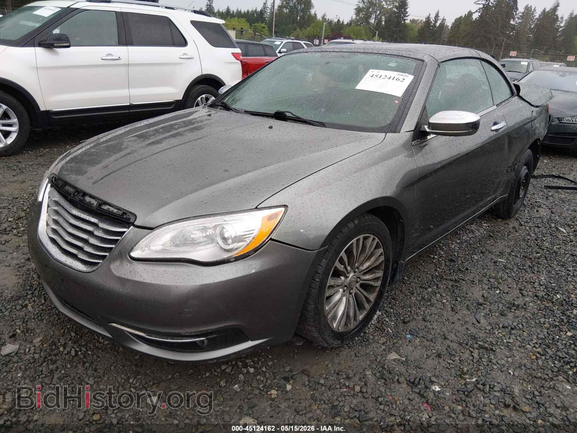 2013 CHRYSLER 200 - VIN: 1C3BCBFG7DN706329 - Фото 2