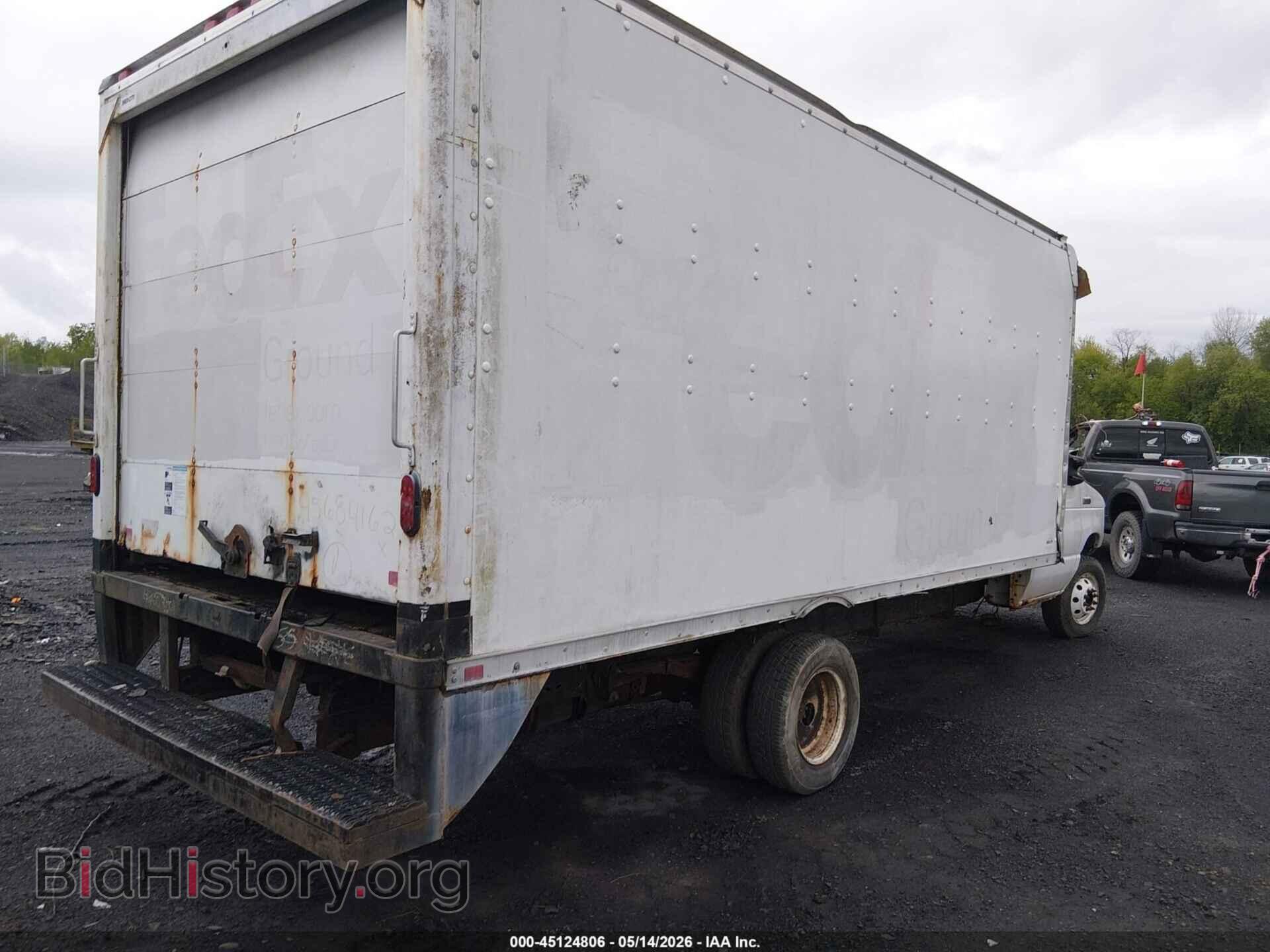 2009 FORD E-450 CUTAWAY - VIN: 1FDXE45S79DA25075 - Фото 4