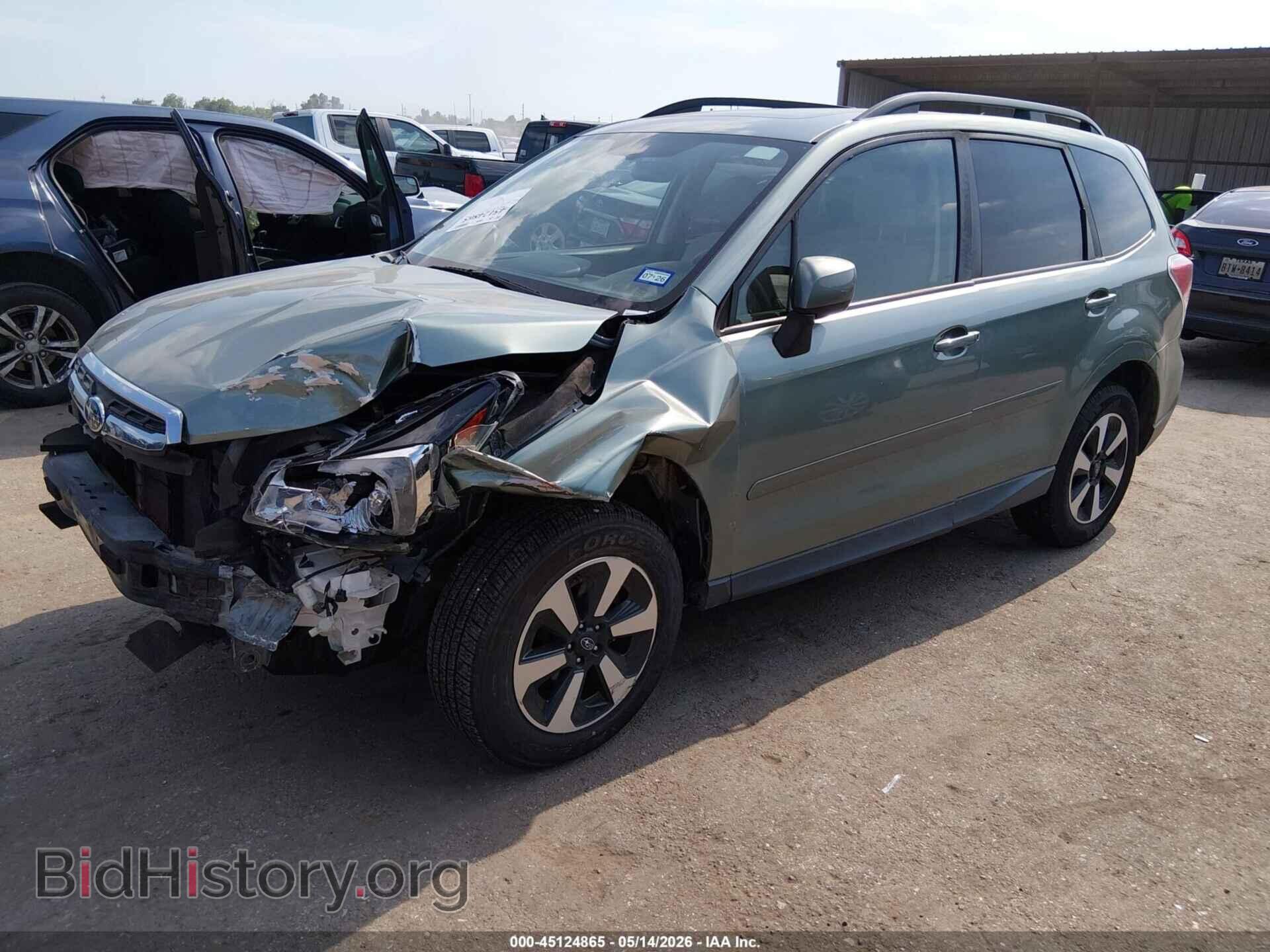 2018 SUBARU FORESTER - VIN: JF2SJAEC0JH572821 - Фото 2