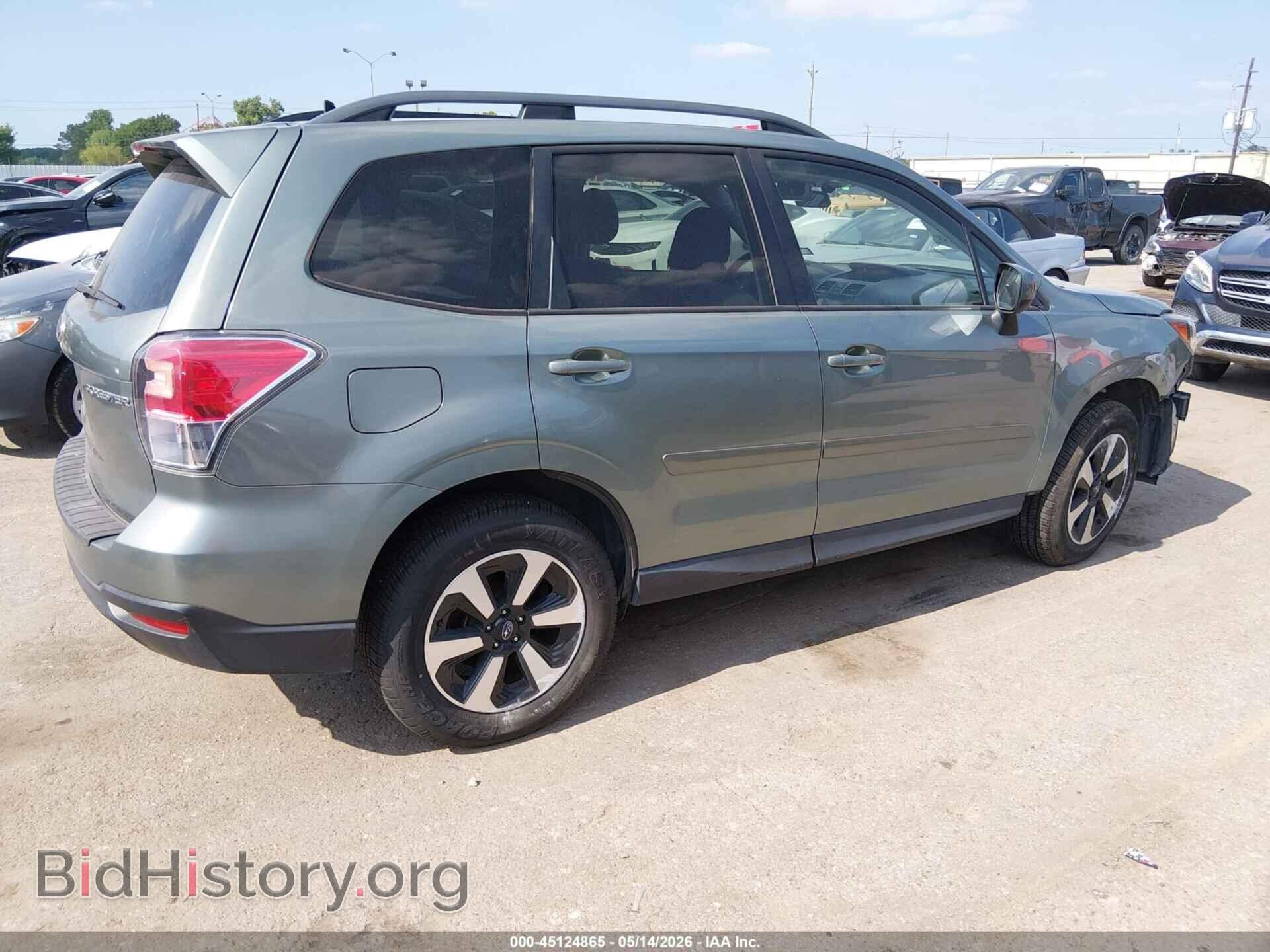 2018 SUBARU FORESTER - VIN: JF2SJAEC0JH572821 - Фото 4