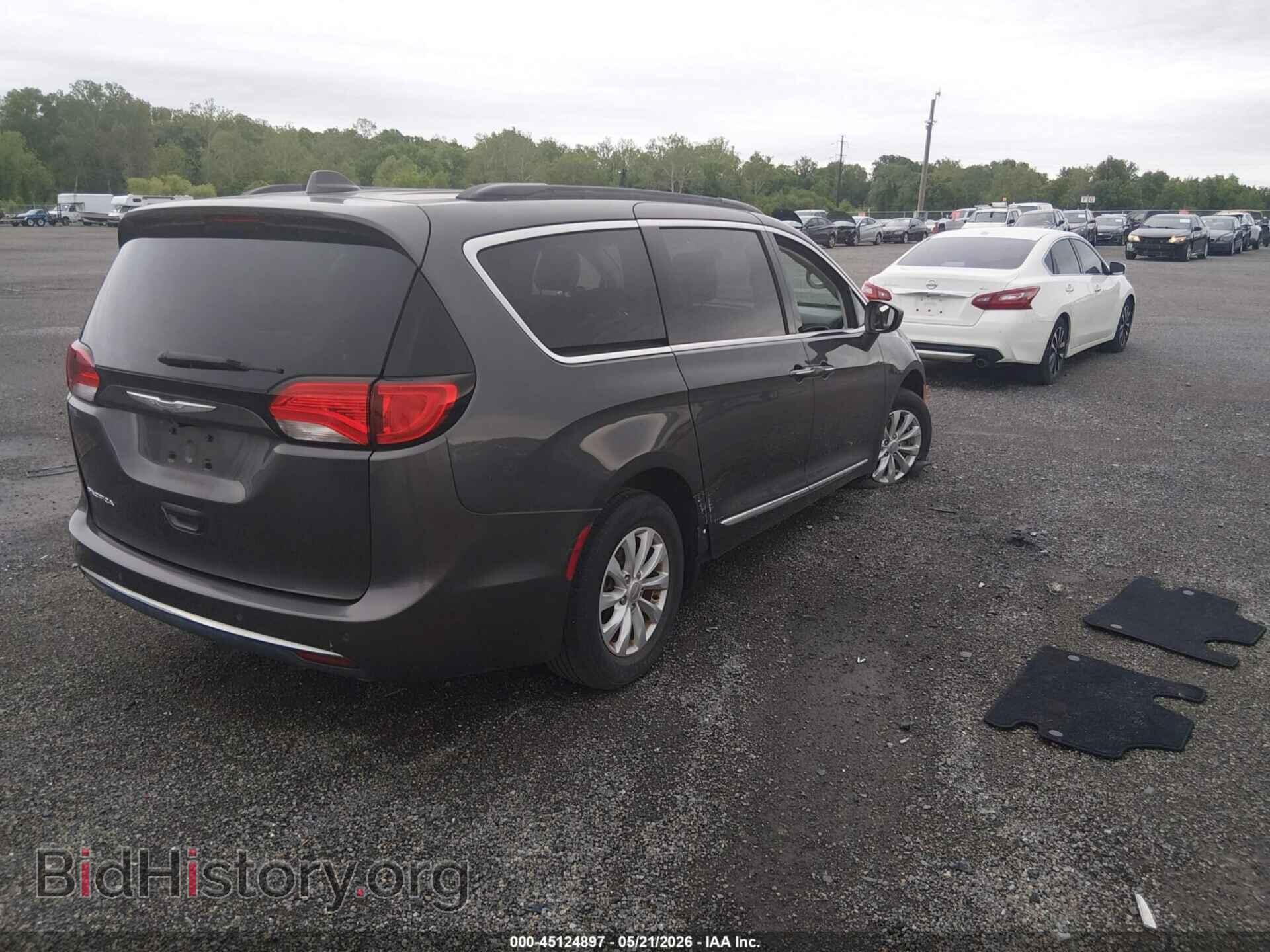 2017 CHRYSLER PACIFICA - VIN: 2C4RC1BG2HR709061 - Фото 4