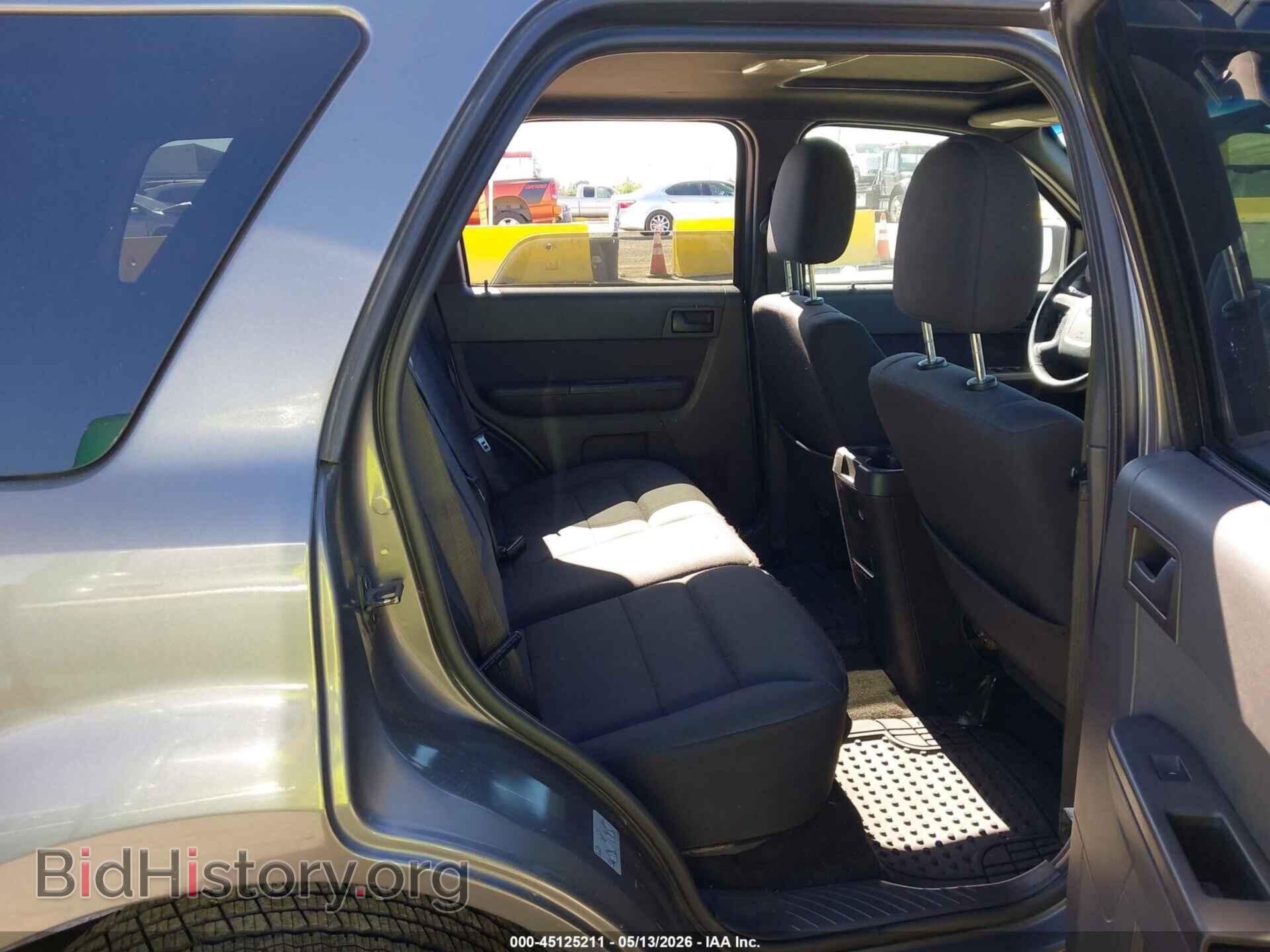2012 FORD ESCAPE - VIN: 1FMCU9DG5CKA76671 - Фото 8