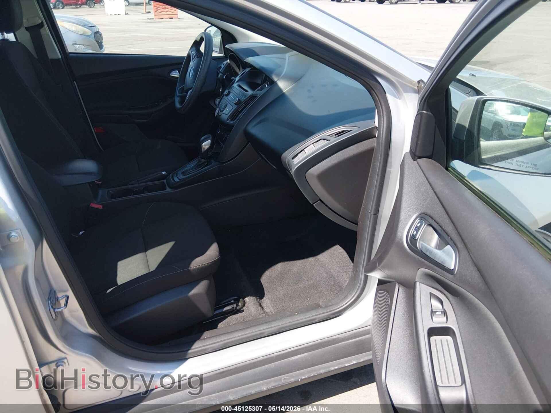 2017 FORD FOCUS - VIN: 1FADP3F29HL291900 - Photo 5