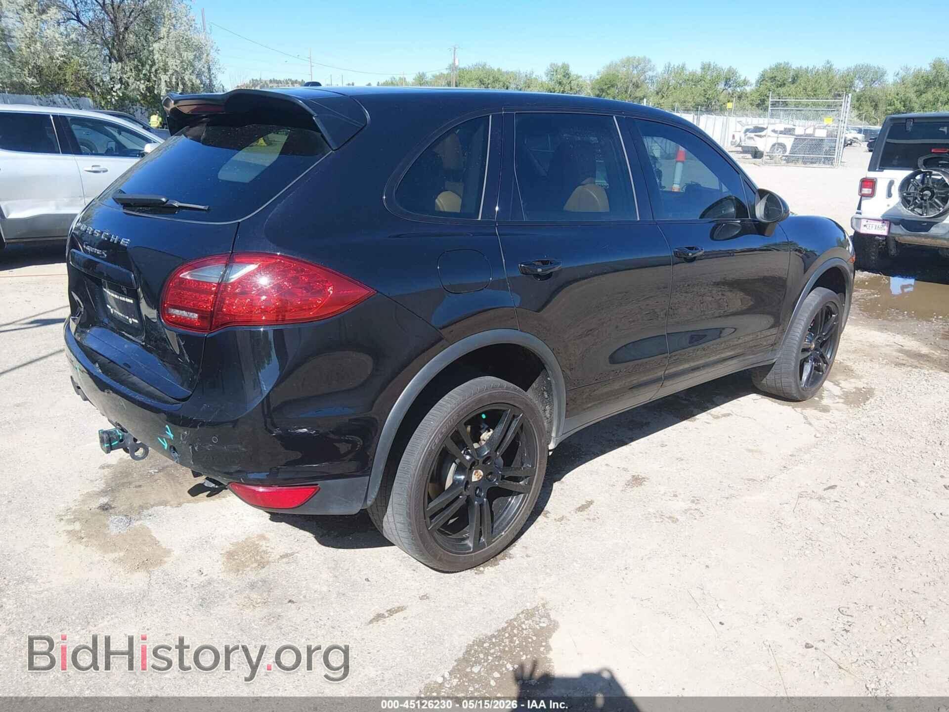2012 PORSCHE CAYENNE - VIN: WP1AB2A29CLA47703 - Фото 4