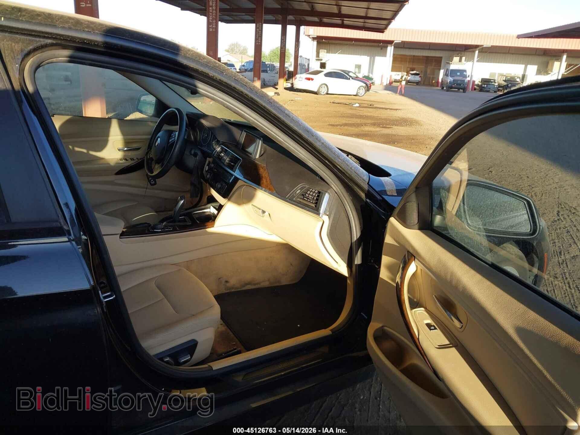 2016 BMW 320I - VIN: WBA8E1G50GNU12179 - Фото 5