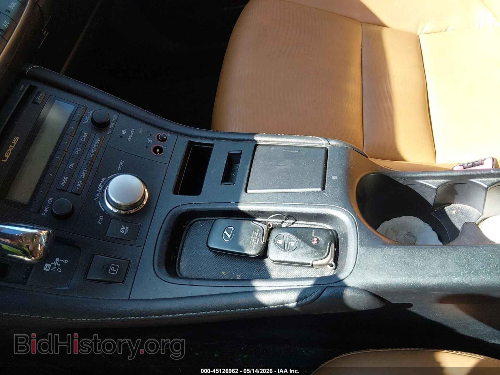 2011 LEXUS CT 200H - VIN: JTHKD5BH8B2006860 - Фото 11