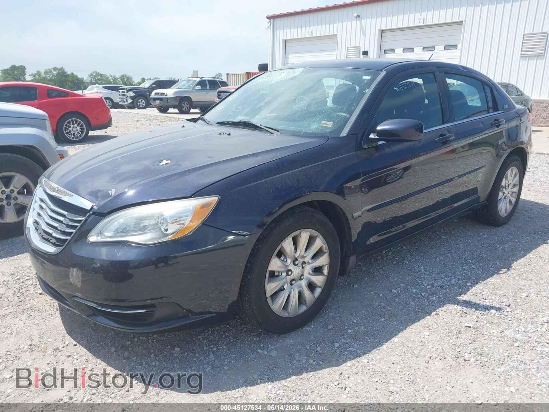 2012 CHRYSLER 200 - VIN: 1C3CCBAB4CN257237 - Фото 2