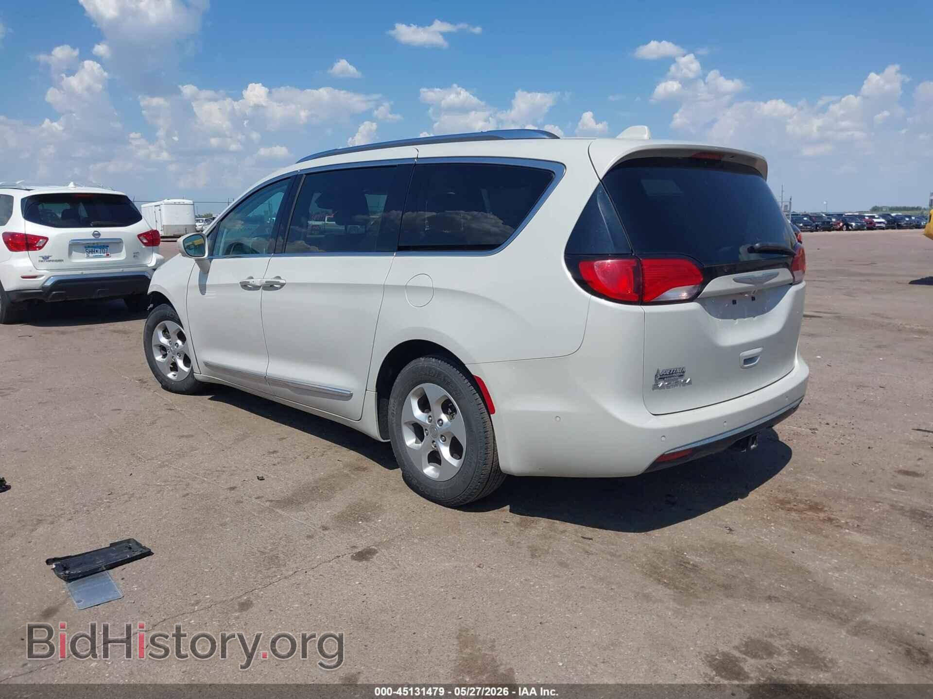 2017 CHRYSLER PACIFICA - VIN: 2C4RC1EG2HR577169 - Photo 3