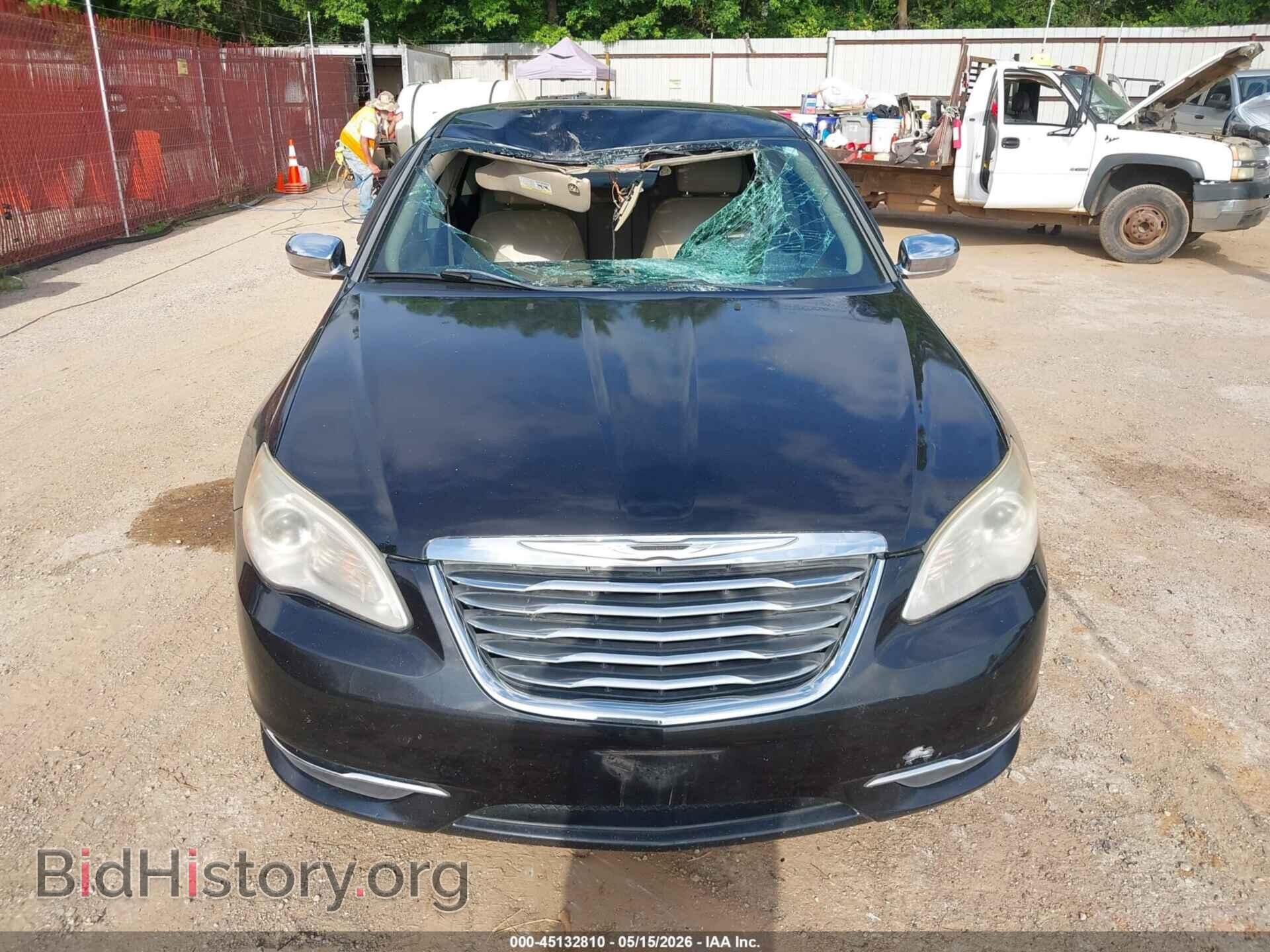 2011 CHRYSLER 200 - VIN: 1C3BC2FG0BN520743 - Фото 6