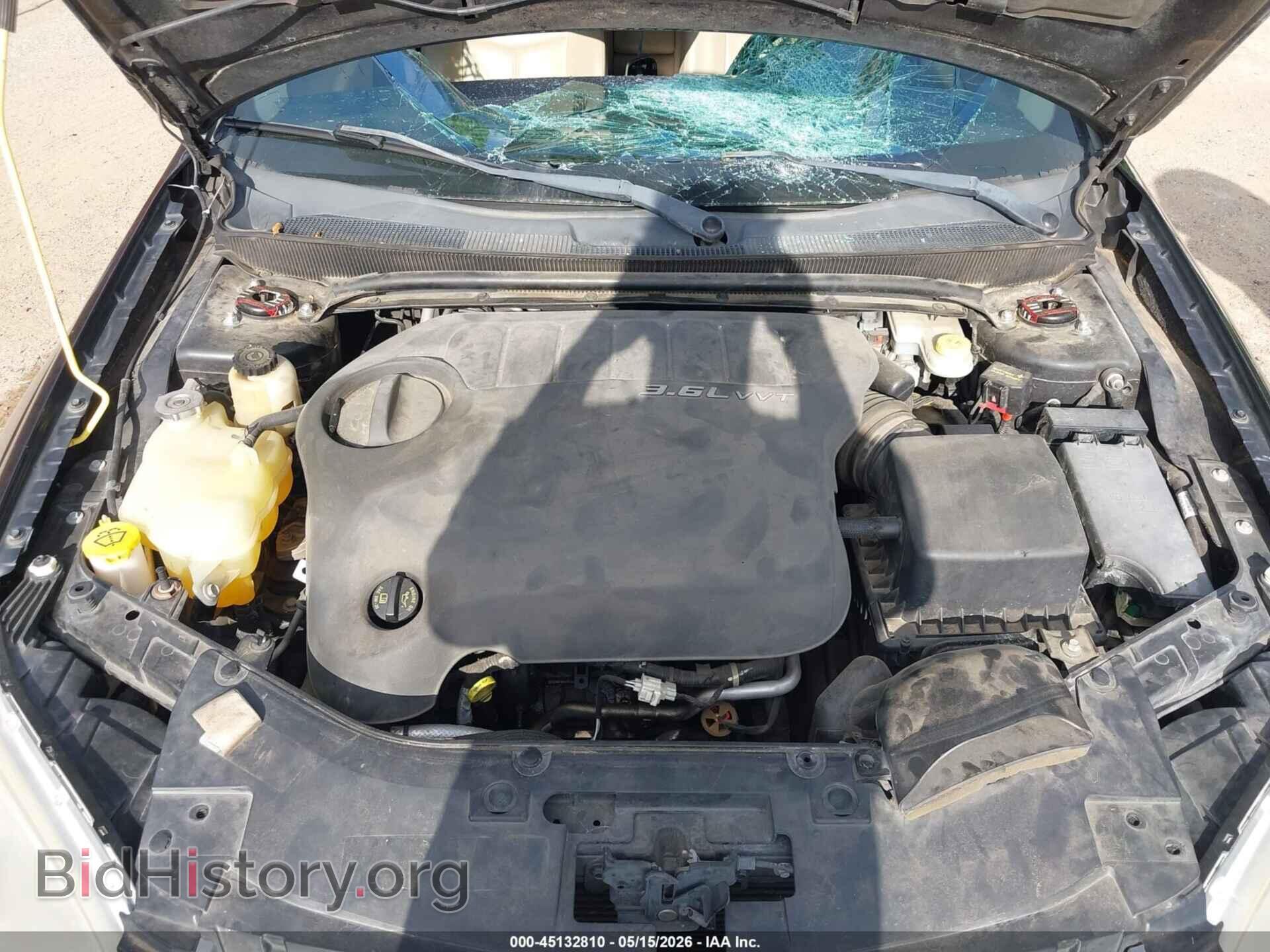 2011 CHRYSLER 200 - VIN: 1C3BC2FG0BN520743 - Фото 10