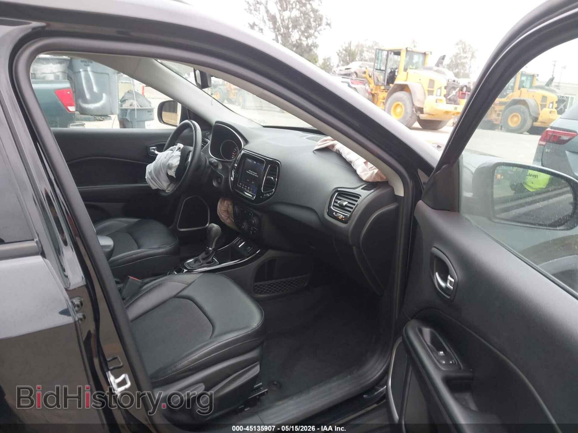 2019 JEEP COMPASS - VIN: 3C4NJCBB1KT756008 - Фото 5