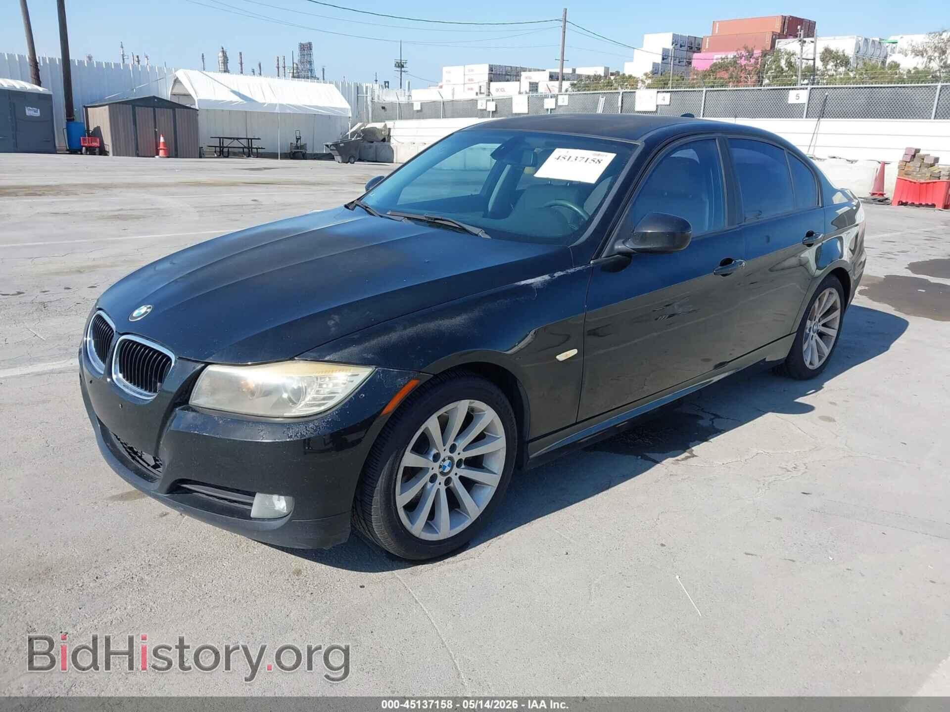 2011 BMW 328I - VIN: WBAPH5G53BNM71245 - Photo 2