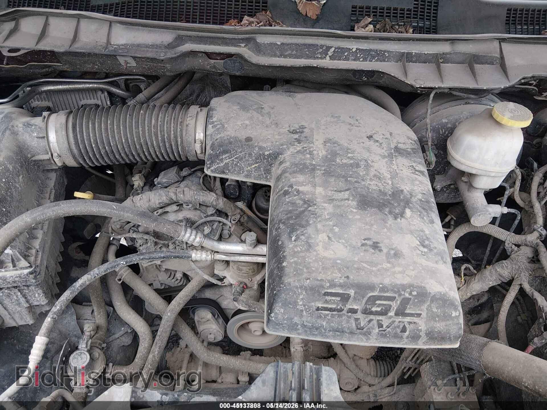 2018 RAM 1500 - VIN: 1C6RR7FG2JS294184 - Photo 10