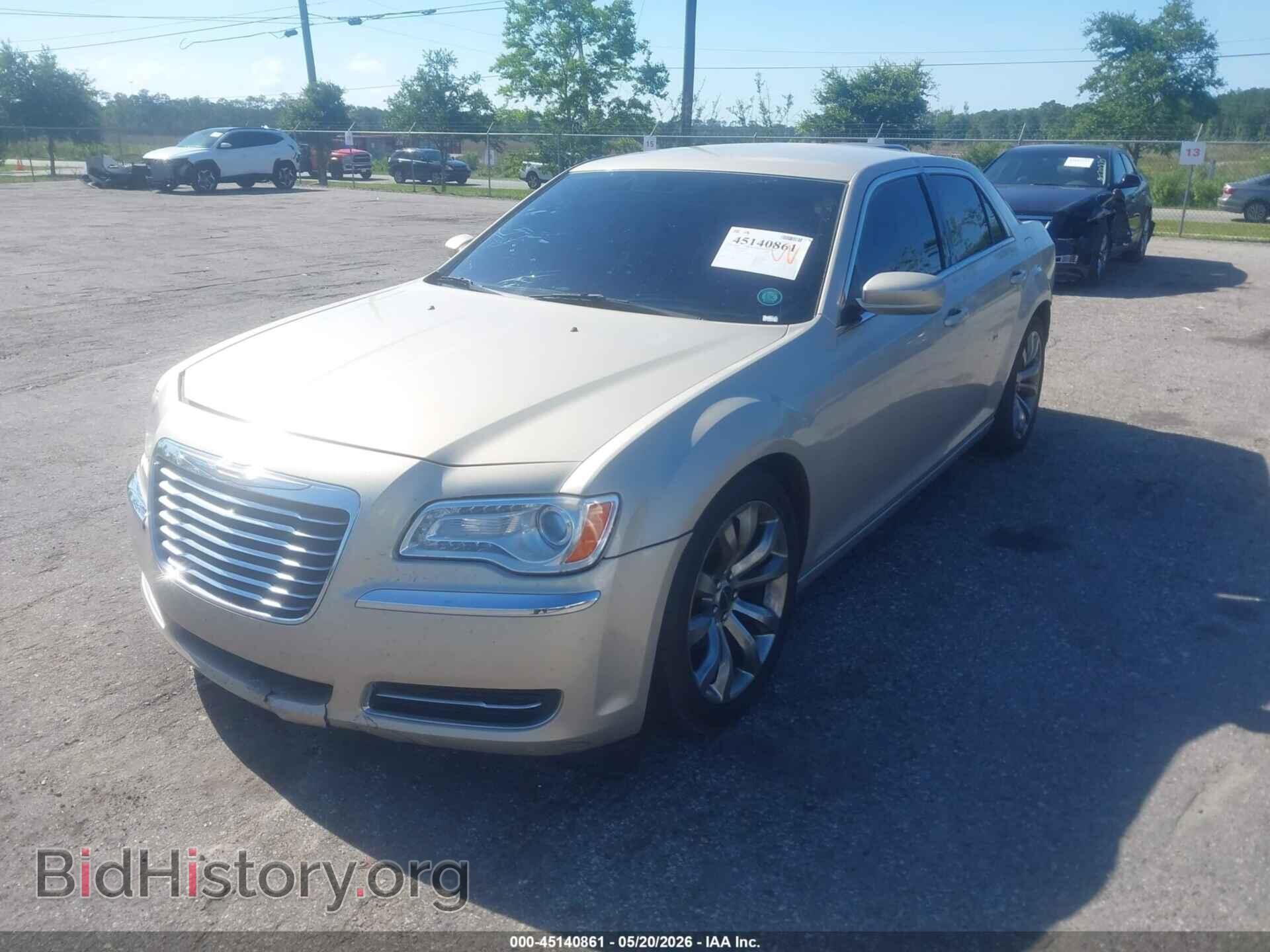 2012 CHRYSLER 300 - VIN: 2C3CCAAG1CH289111 - Photo 2