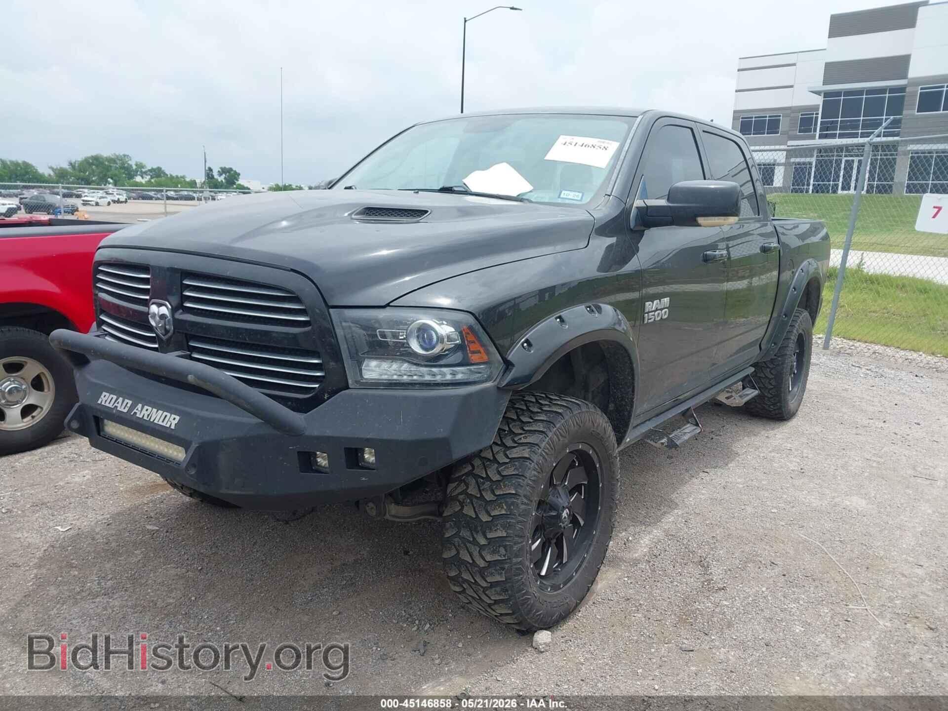 2016 RAM 1500 - VIN: 1C6RR7MT1GS392888 - Фото 2
