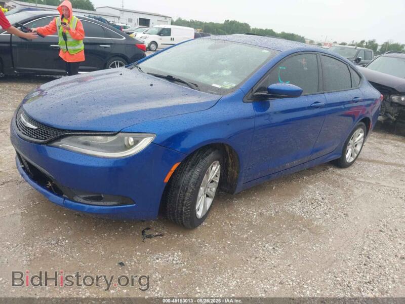 2015 Chrysler 200 (VIN 1C3CCCBB3FN677774) — photo 2 of 11