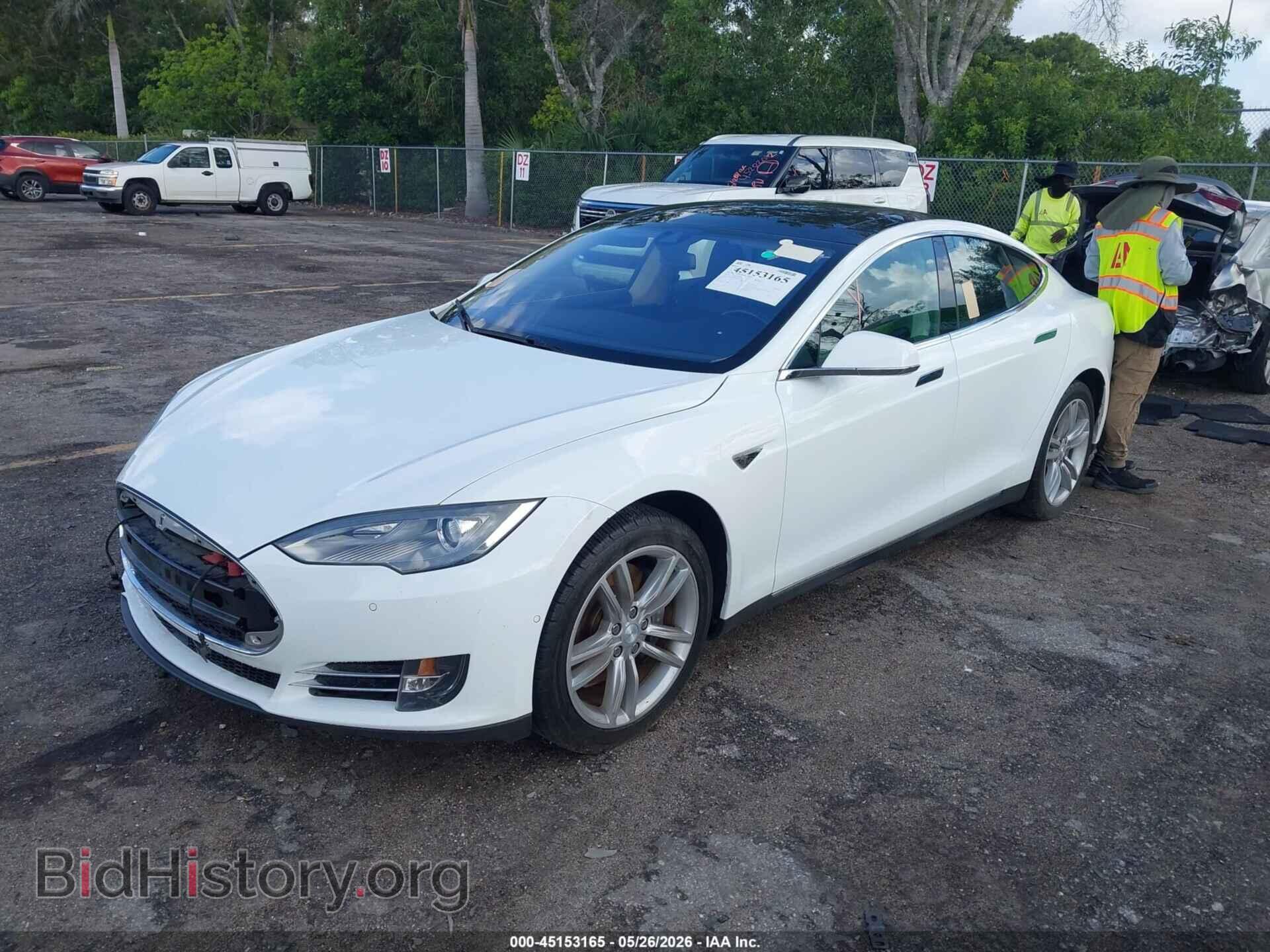 2014 TESLA MODEL S - VIN: 5YJSA1S16EFP52389 - Photo 2