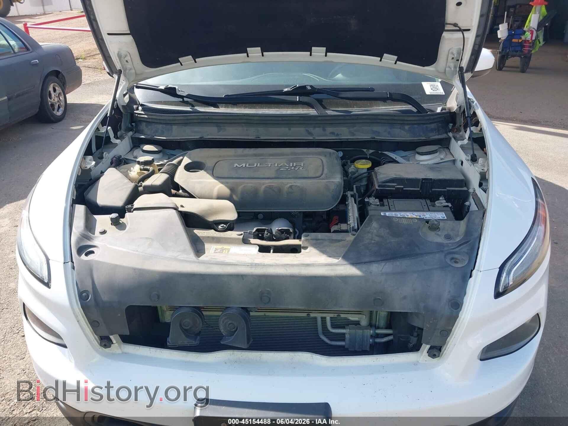 2018 JEEP CHEROKEE - VIN: 1C4PJMCB2JD528536 - Фото 10