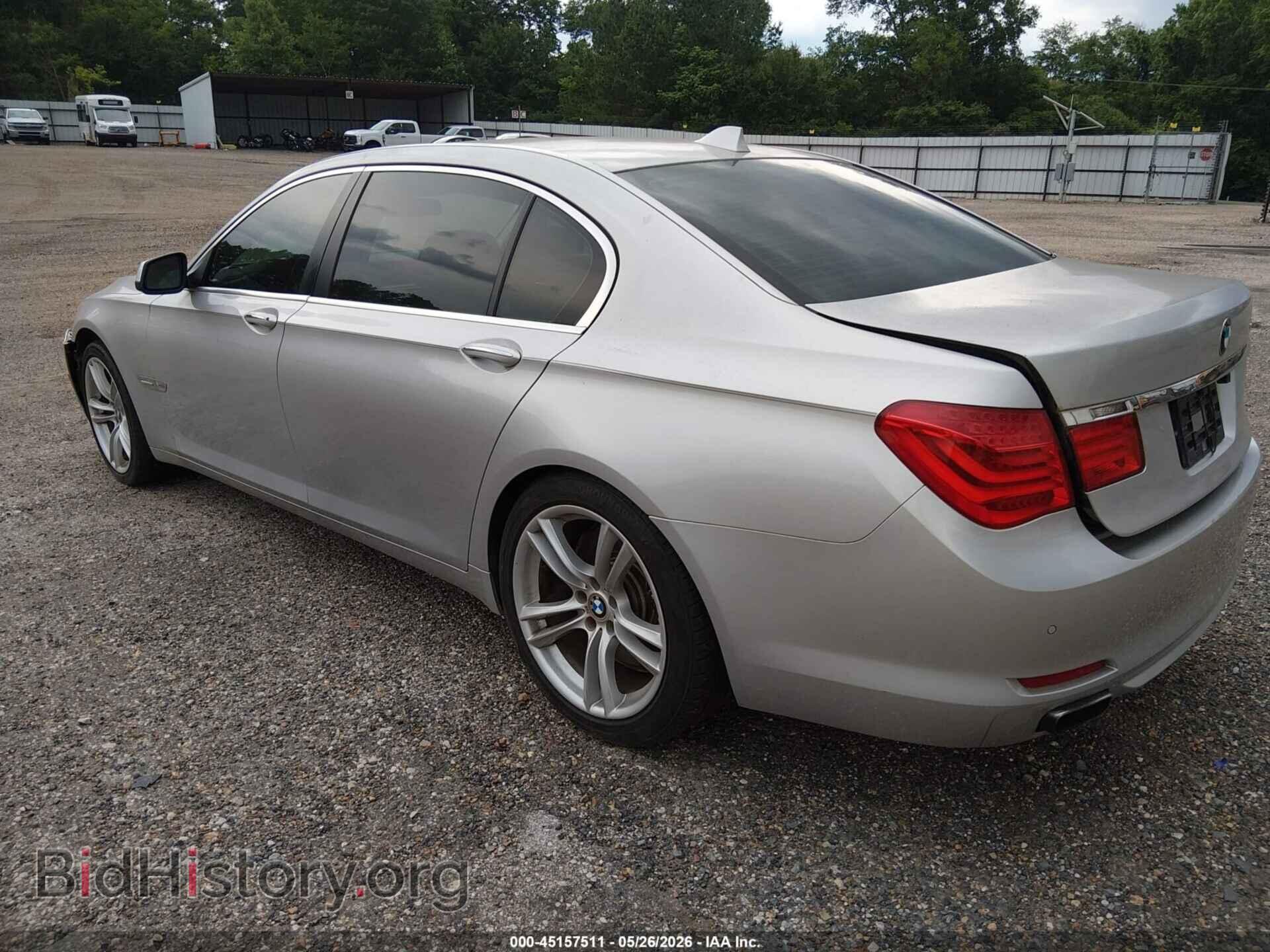 2011 BMW 750LI - VIN: WBAKC8C53BC431629 - Фото 3