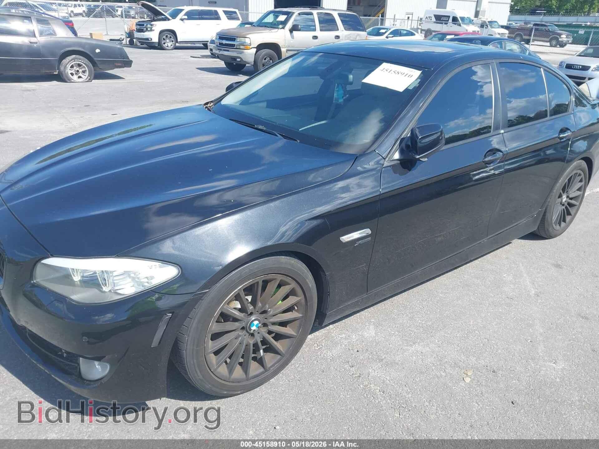 2012 BMW 528 - VIN: WBAXH5C52CDW07202 - Фото 2