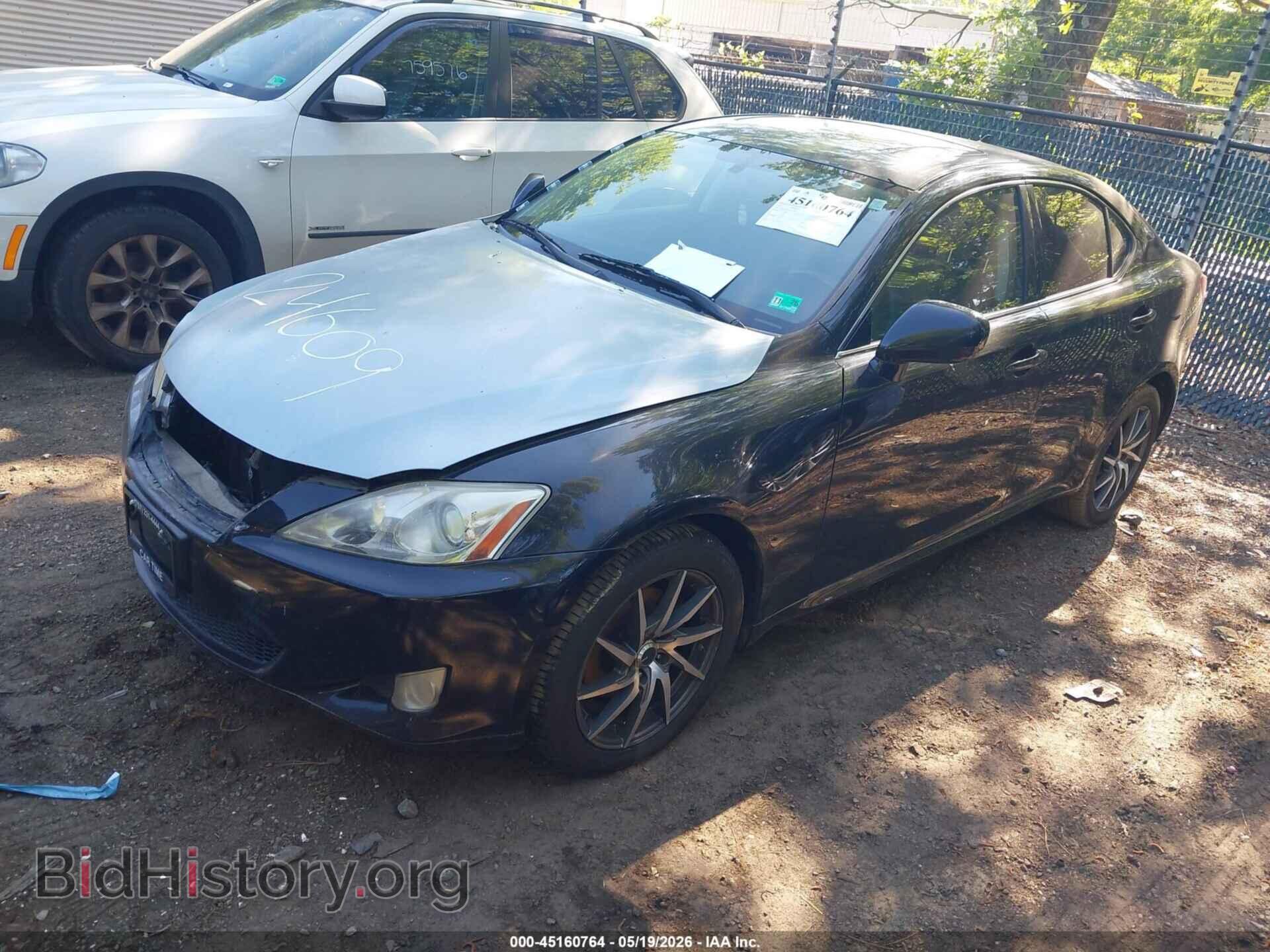2007 LEXUS IS 250 - VIN: JTHCK262772017502 - Photo 2