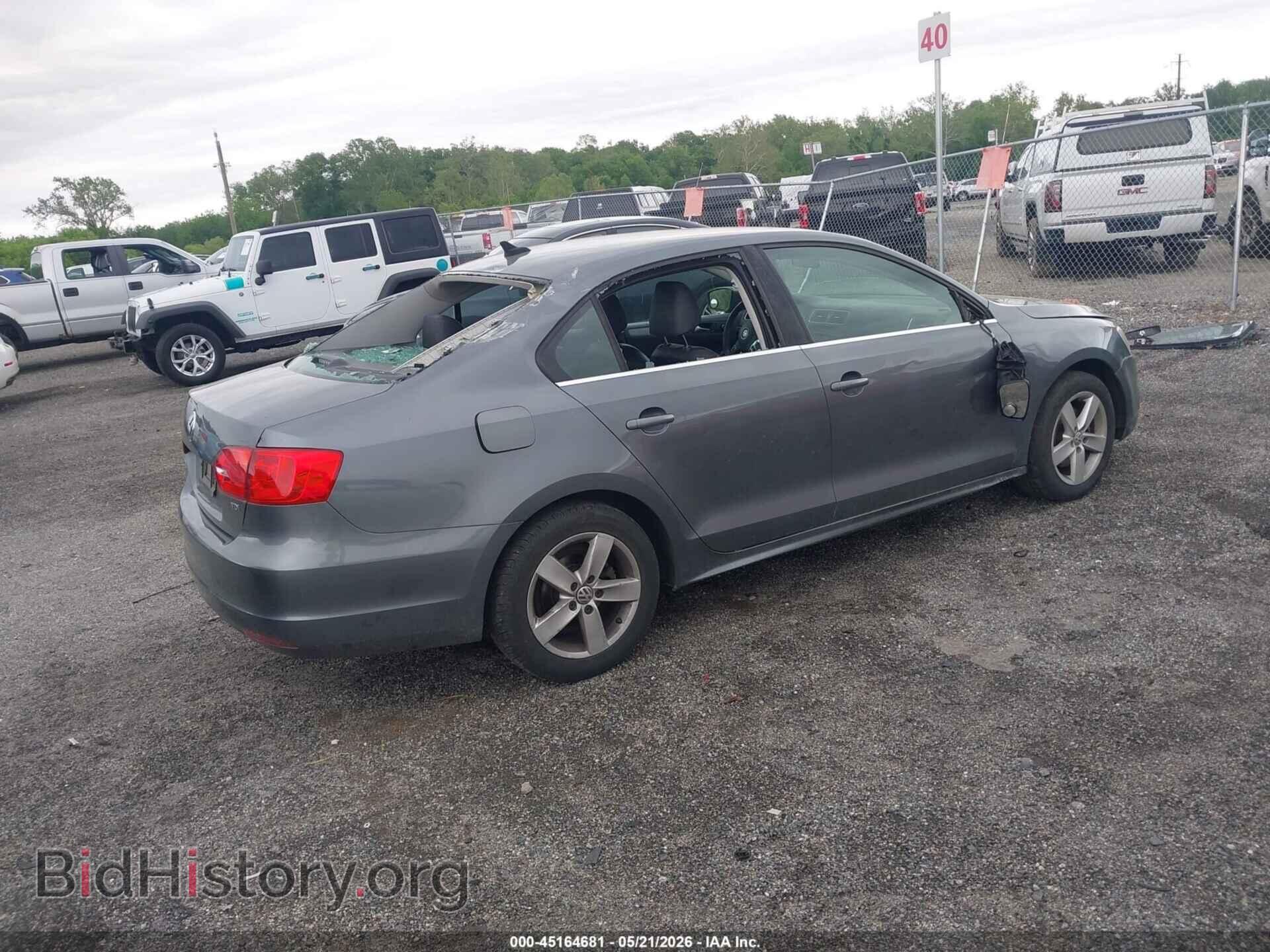 2014 VOLKSWAGEN JETTA - VIN: 3VWLL7AJ7EM310751 - Фото 4